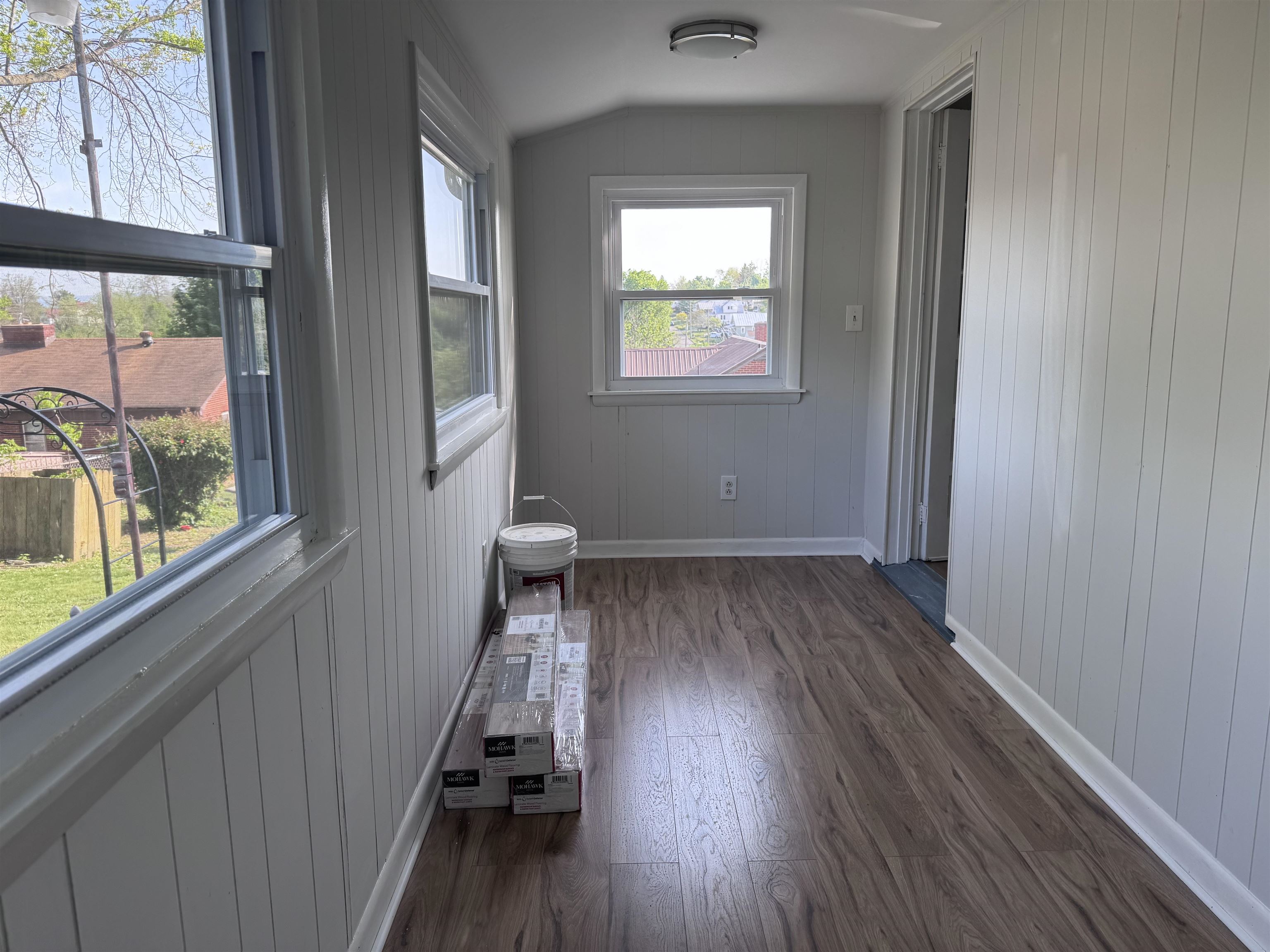 105 WAVERLY ST, STAUNTON, Virginia 24401, 3 Bedrooms Bedrooms, ,2 BathroomsBathrooms,Residential,105 WAVERLY ST,663956 MLS # 663956