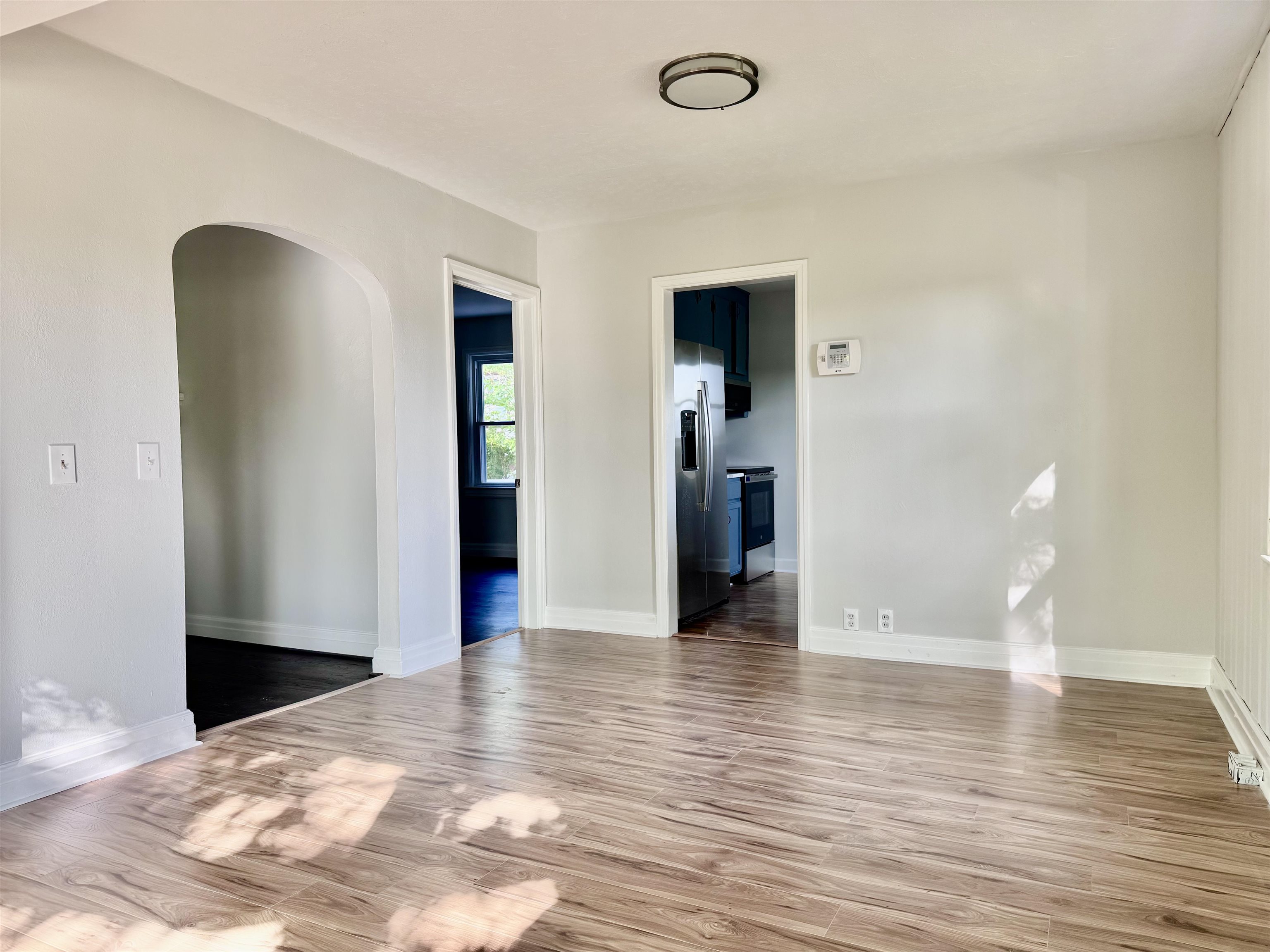 105 WAVERLY ST, STAUNTON, Virginia 24401, 3 Bedrooms Bedrooms, ,2 BathroomsBathrooms,Residential,105 WAVERLY ST,663956 MLS # 663956