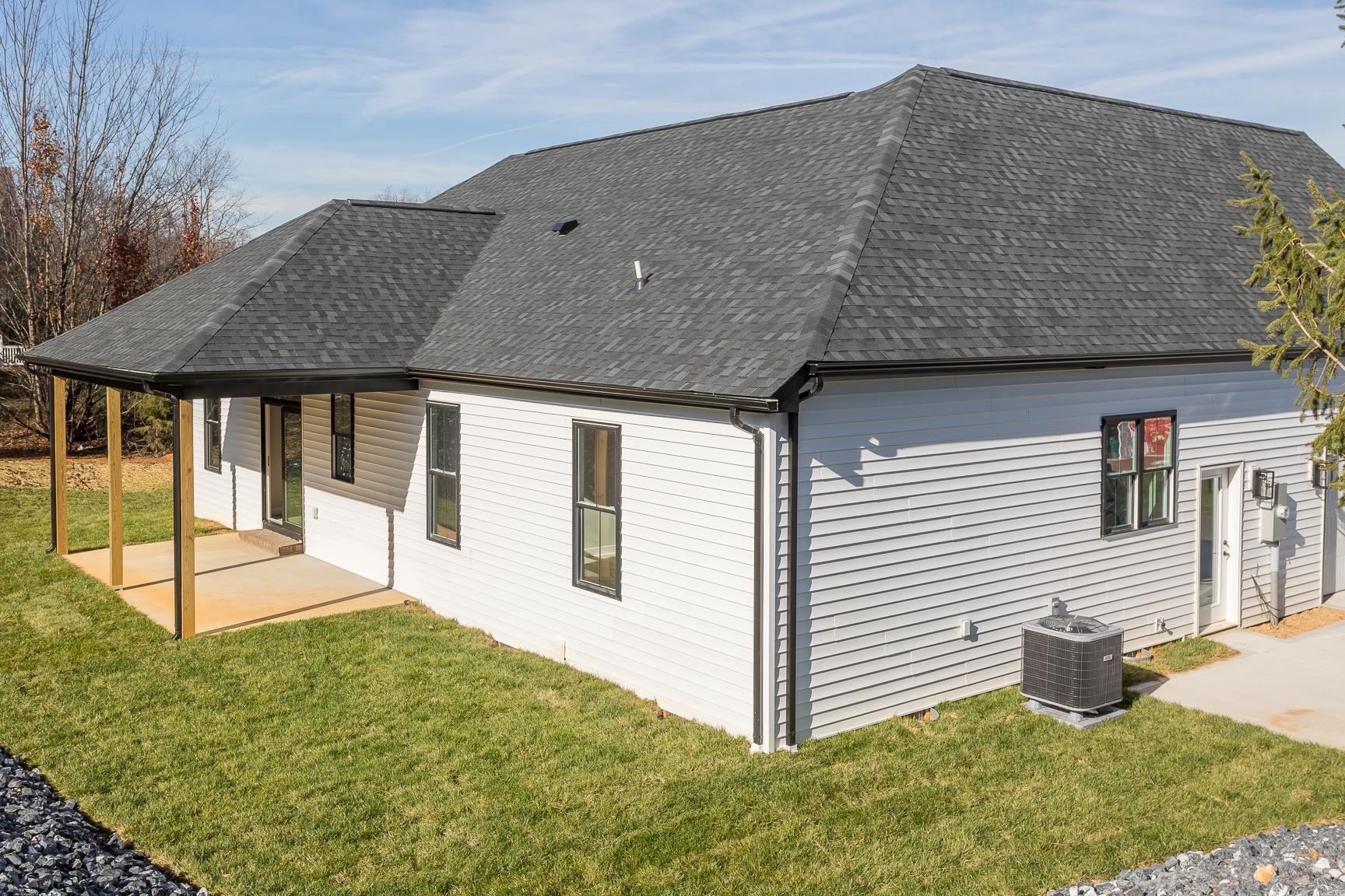 123 WILLOW DR, DAYTON, Virginia 22821, 4 Bedrooms Bedrooms, ,3 BathroomsBathrooms,Residential,123 WILLOW DR,663958 MLS # 663958