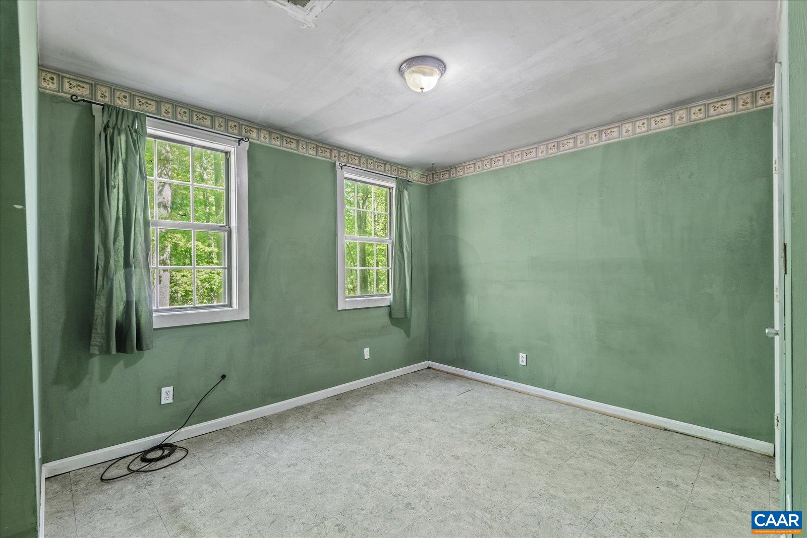 054 COURTHOUSE MOUNTAIN RD, MADISON, Virginia 22727, 3 Bedrooms Bedrooms, ,2 BathroomsBathrooms,Residential,Kilby,054 COURTHOUSE MOUNTAIN RD,663961 MLS # 663961