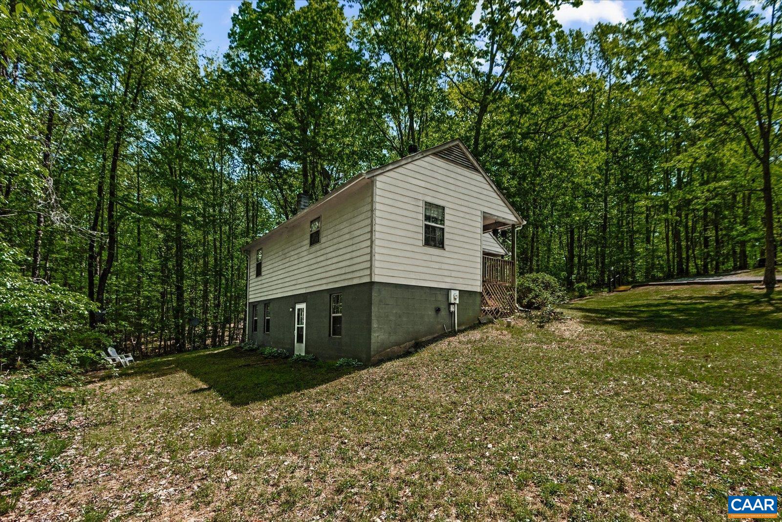 054 COURTHOUSE MOUNTAIN RD, MADISON, Virginia 22727, 3 Bedrooms Bedrooms, ,2 BathroomsBathrooms,Residential,Kilby,054 COURTHOUSE MOUNTAIN RD,663961 MLS # 663961