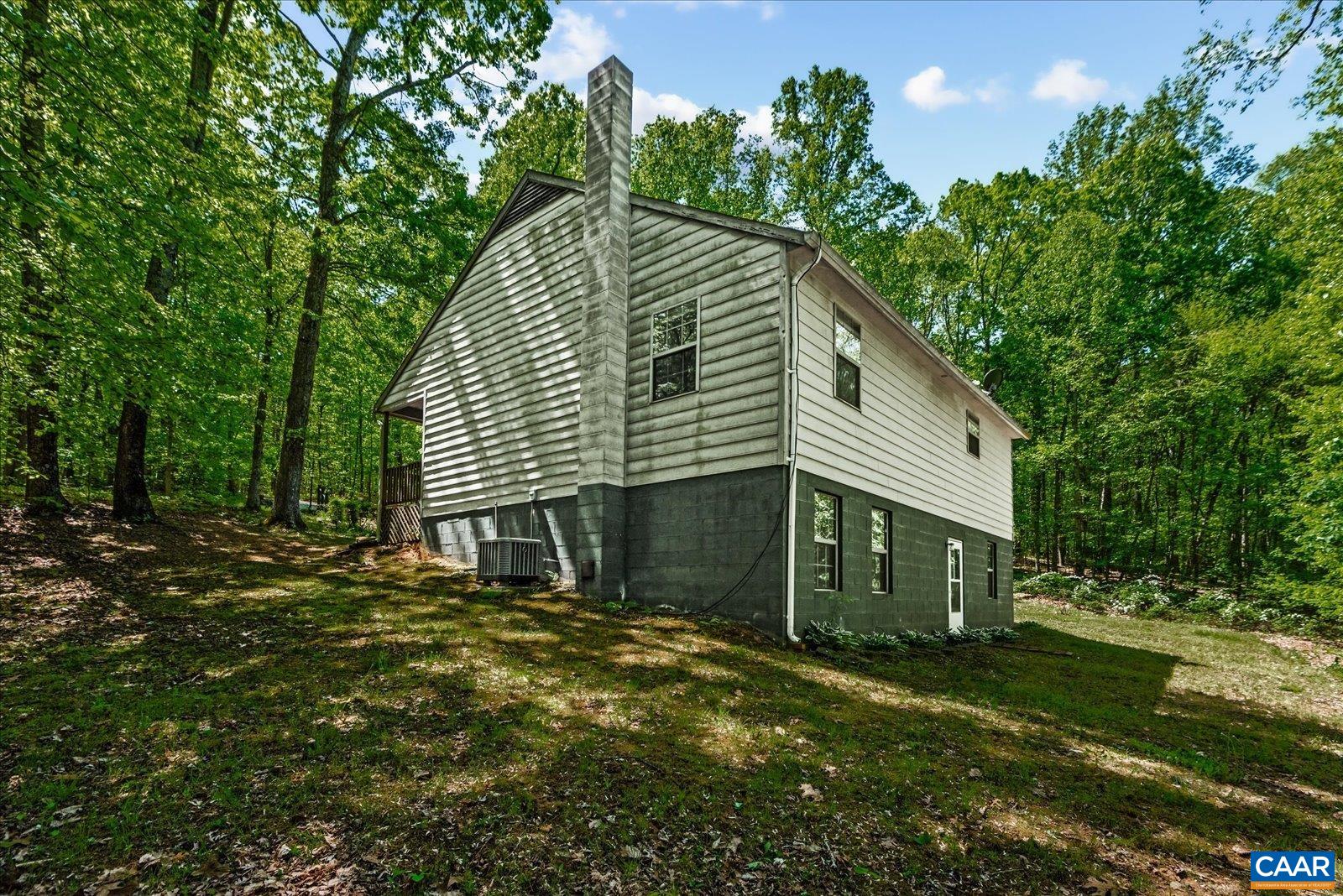 054 COURTHOUSE MOUNTAIN RD, MADISON, Virginia 22727, 3 Bedrooms Bedrooms, ,2 BathroomsBathrooms,Residential,Kilby,054 COURTHOUSE MOUNTAIN RD,663961 MLS # 663961