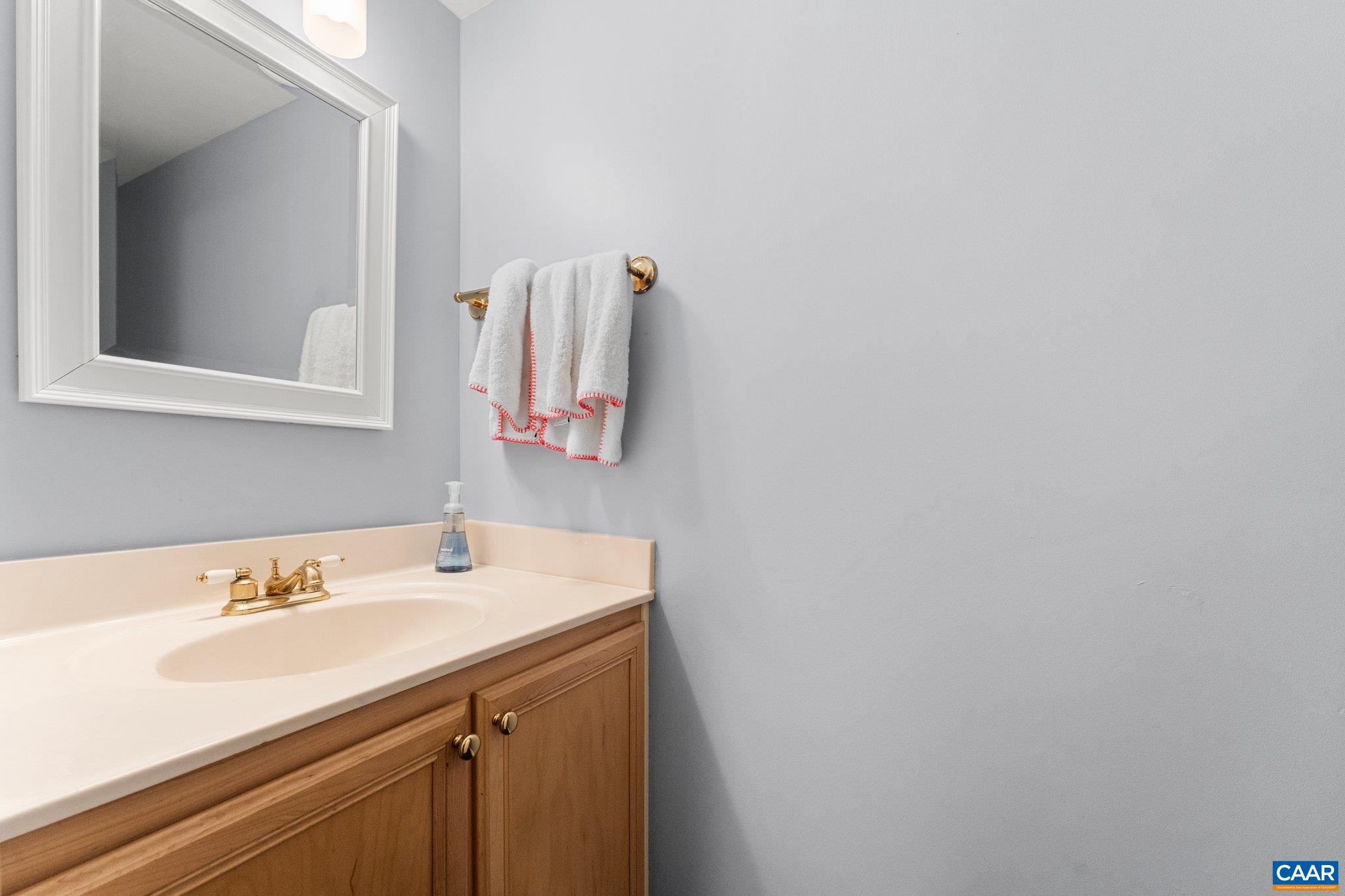 143 HARVEST DR, CHARLOTTESVILLE, Virginia 22903, 2 Bedrooms Bedrooms, ,2 BathroomsBathrooms,Residential,143 HARVEST DR,663962 MLS # 663962