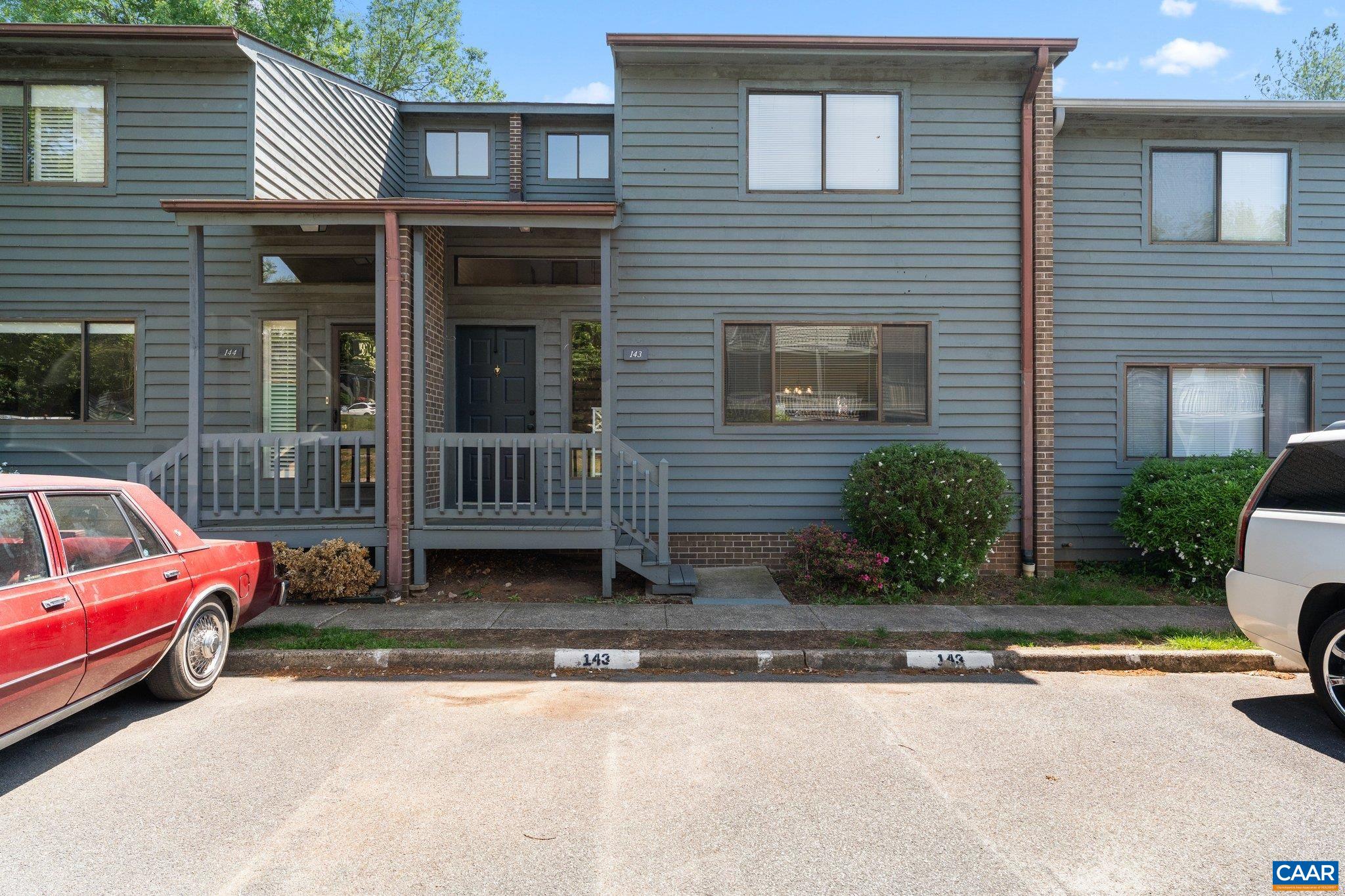 143 HARVEST DR, CHARLOTTESVILLE, Virginia 22903, 2 Bedrooms Bedrooms, ,2 BathroomsBathrooms,Residential,143 HARVEST DR,663962 MLS # 663962