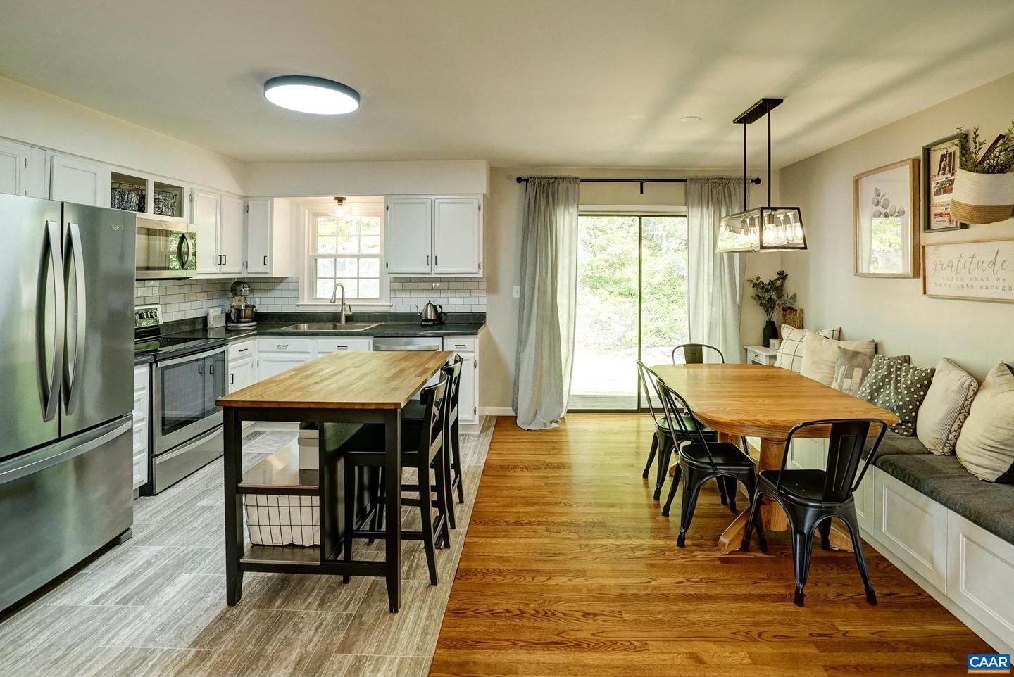 209 OLD LYNCHBURG RD, CHARLOTTESVILLE, Virginia 22903, 4 Bedrooms Bedrooms, ,3 BathroomsBathrooms,Residential,For sale,209 OLD LYNCHBURG RD,663822 MLS # 663822