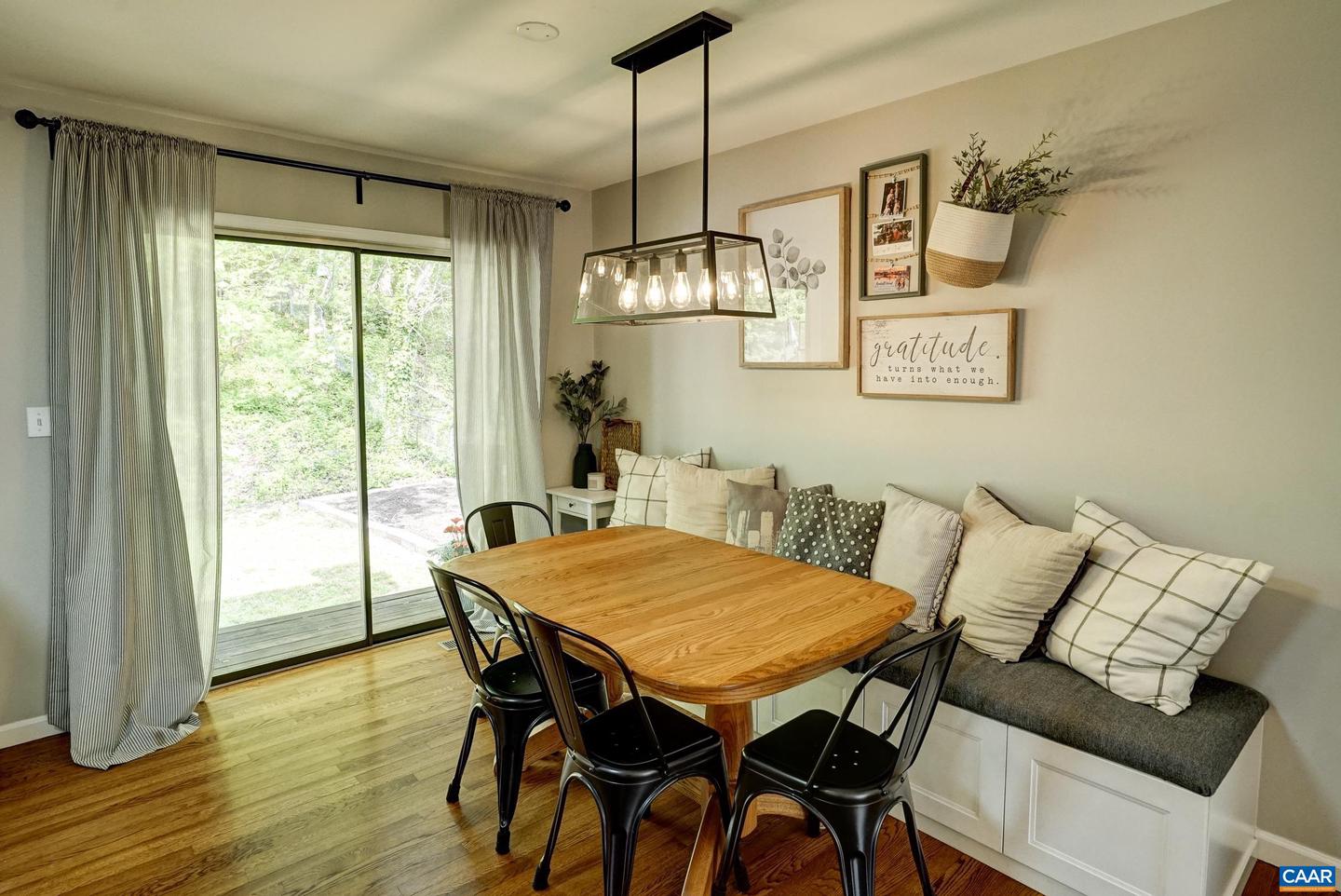 209 OLD LYNCHBURG RD, CHARLOTTESVILLE, Virginia 22903, 4 Bedrooms Bedrooms, ,3 BathroomsBathrooms,Residential,For sale,209 OLD LYNCHBURG RD,663822 MLS # 663822