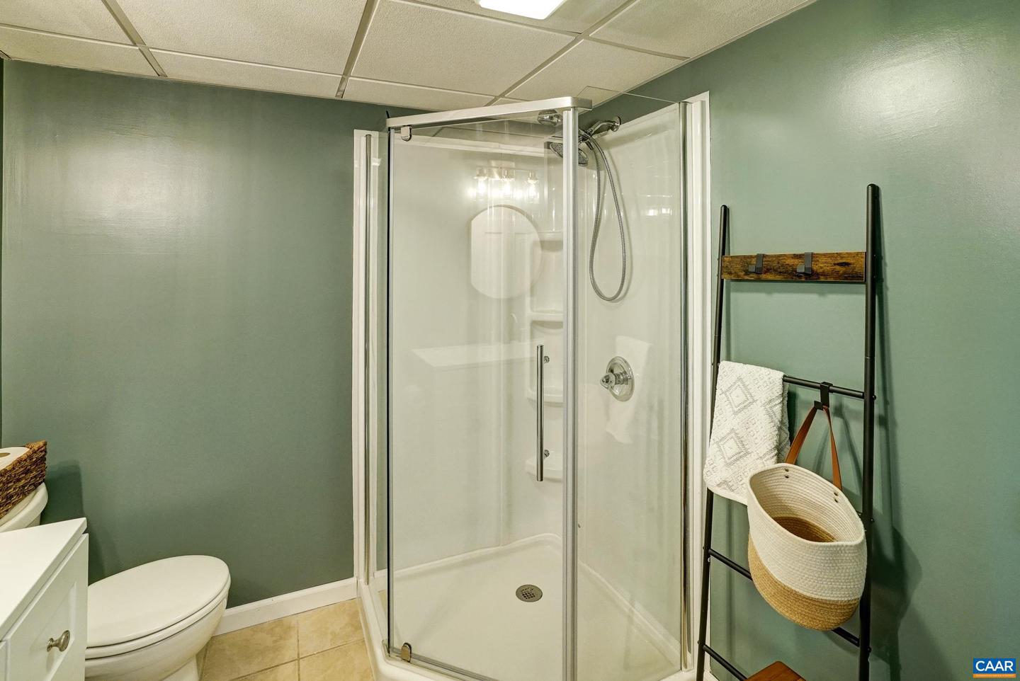 209 OLD LYNCHBURG RD, CHARLOTTESVILLE, Virginia 22903, 4 Bedrooms Bedrooms, ,3 BathroomsBathrooms,Residential,For sale,209 OLD LYNCHBURG RD,663822 MLS # 663822