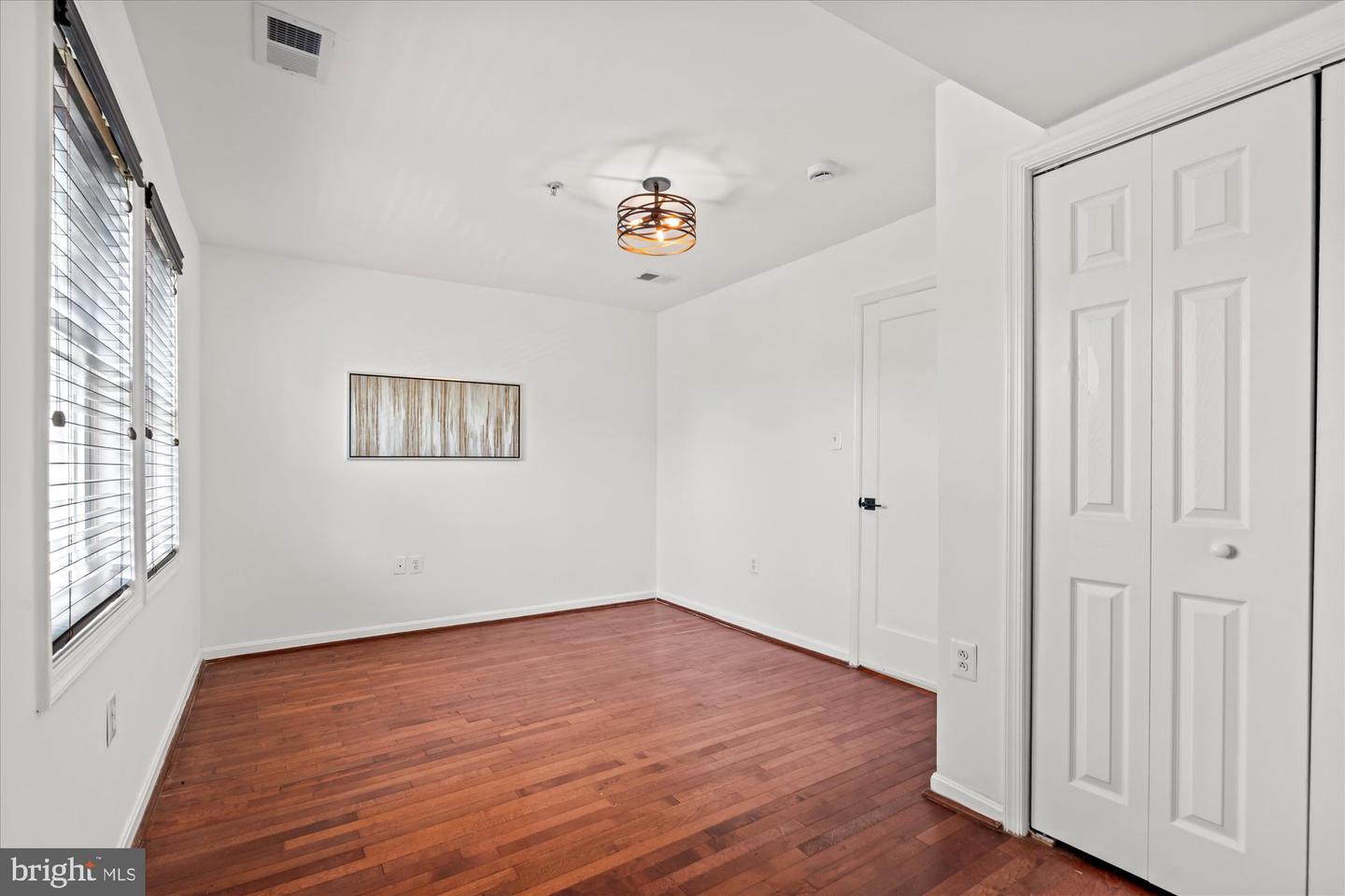 1241 18TH ST NE #3, WASHINGTON, District Of Columbia 20002, 2 Bedrooms Bedrooms, ,2 BathroomsBathrooms,Residential,For sale,1241 18TH ST NE #3,DCDC2197954 MLS # DCDC2197954