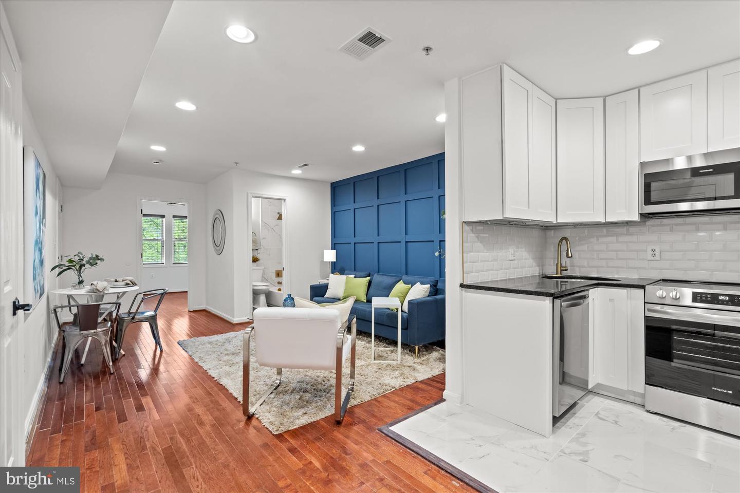 1241 18TH ST NE #3, WASHINGTON, District Of Columbia 20002, 2 Bedrooms Bedrooms, ,2 BathroomsBathrooms,Residential,For sale,1241 18TH ST NE #3,DCDC2197954 MLS # DCDC2197954