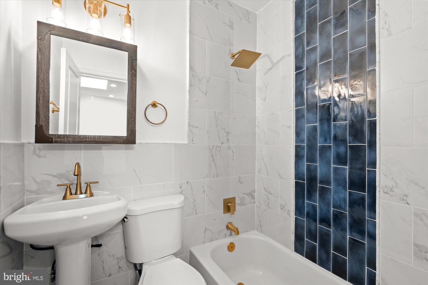 1241 18TH ST NE #5, WASHINGTON, District Of Columbia 20002, 2 Bedrooms Bedrooms, ,2 BathroomsBathrooms,Residential,For sale,1241 18TH ST NE #5,DCDC2197962 MLS # DCDC2197962