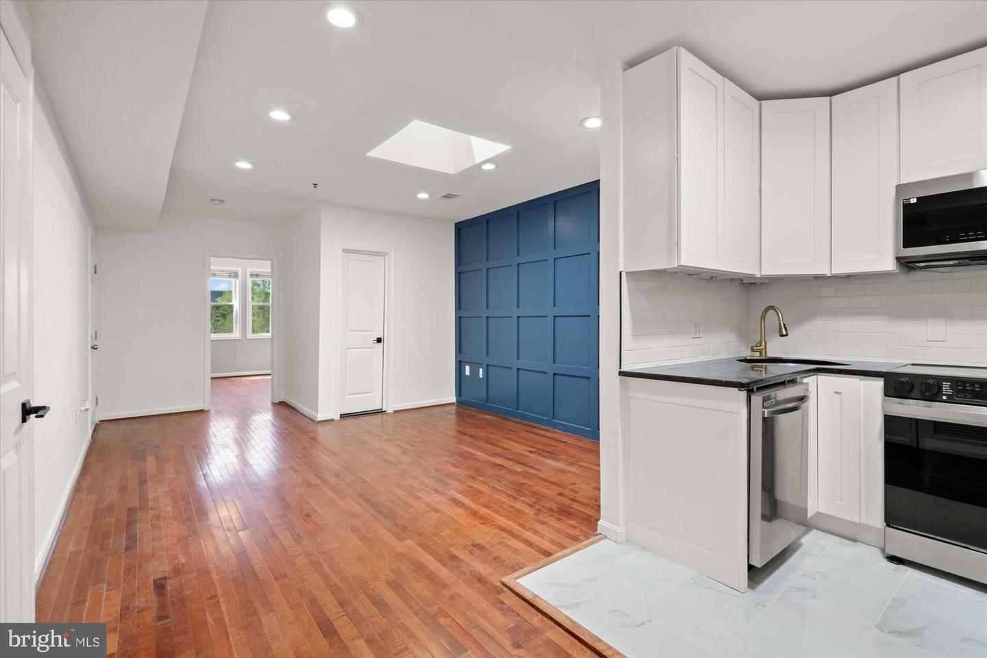 1241 18TH ST NE #5, WASHINGTON, District Of Columbia 20002, 2 Bedrooms Bedrooms, ,2 BathroomsBathrooms,Residential,For sale,1241 18TH ST NE #5,DCDC2197962 MLS # DCDC2197962