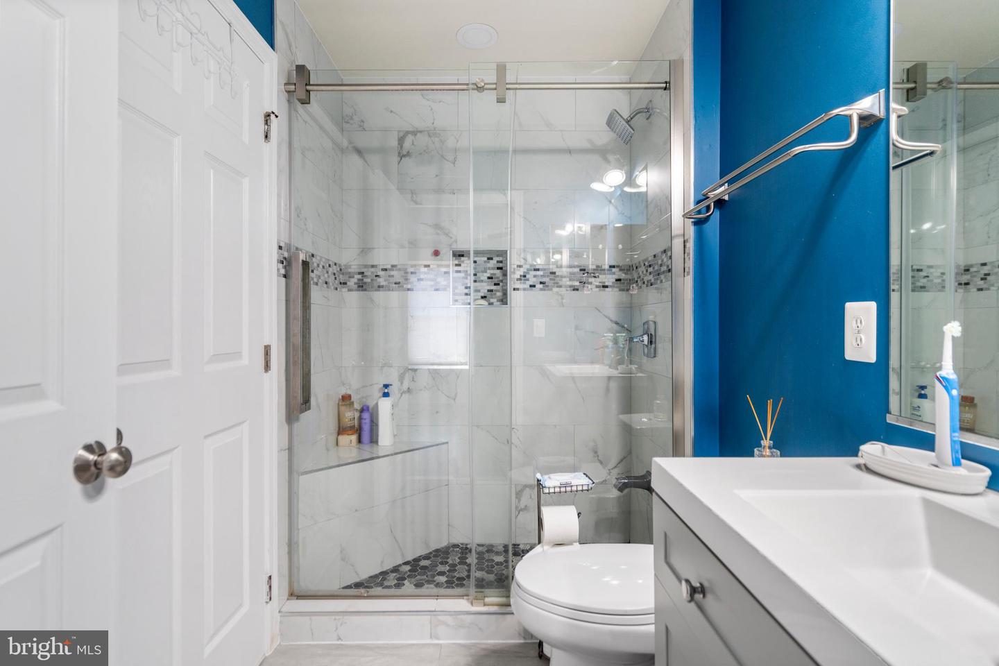 42955 CHANCERY TER, ASHBURN, Virginia 20148, 3 Bedrooms Bedrooms, ,3 BathroomsBathrooms,Residential,For sale,42955 CHANCERY TER,VALO2095082 MLS # VALO2095082