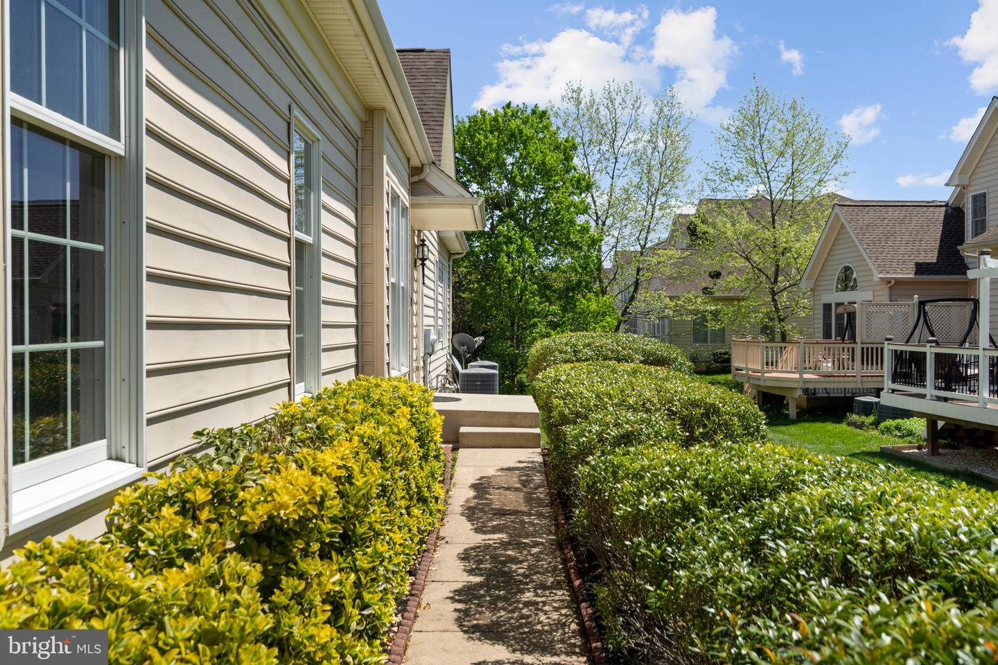 42955 CHANCERY TER, ASHBURN, Virginia 20148, 3 Bedrooms Bedrooms, ,3 BathroomsBathrooms,Residential,For sale,42955 CHANCERY TER,VALO2095082 MLS # VALO2095082