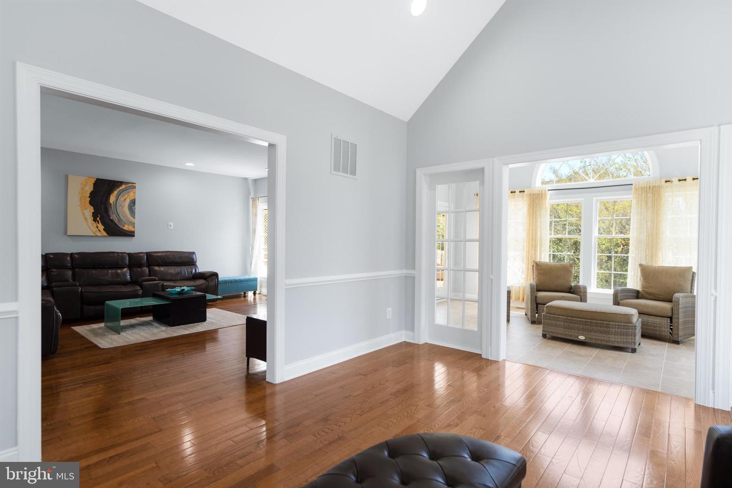 42955 CHANCERY TER, ASHBURN, Virginia 20148, 3 Bedrooms Bedrooms, ,3 BathroomsBathrooms,Residential,For sale,42955 CHANCERY TER,VALO2095082 MLS # VALO2095082