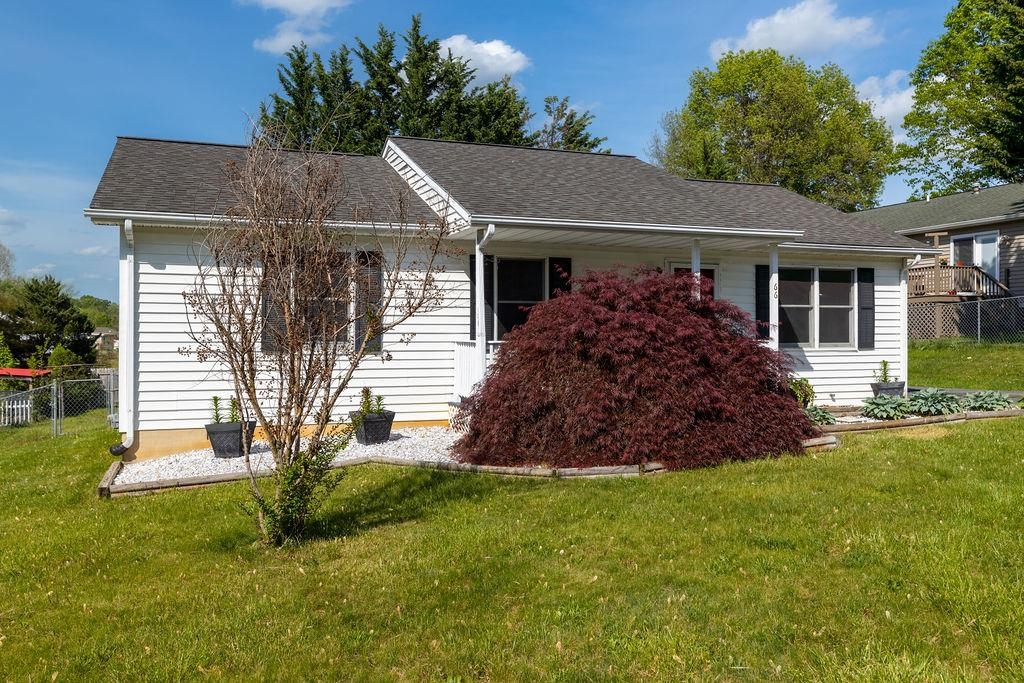 66 HAYRICK RD, WAYNESBORO, Virginia 22980, 3 Bedrooms Bedrooms, ,1 BathroomBathrooms,Residential,66 HAYRICK RD,663963 MLS # 663963