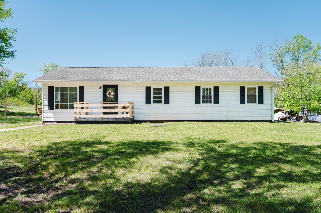 152 SEE MORE DR, SHENANDOAH, Virginia 22849, 4 Bedrooms Bedrooms, ,2 BathroomsBathrooms,Residential,152 SEE MORE DR,663966 MLS # 663966