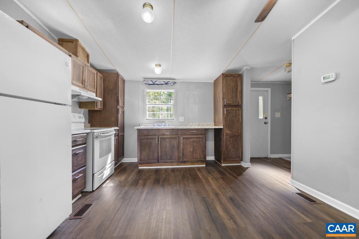 289 MOUNTAIN LAUREL RD, PALMYRA, Virginia 22963, 3 Bedrooms Bedrooms, ,2 BathroomsBathrooms,Residential,For sale,289 MOUNTAIN LAUREL RD,663858 MLS # 663858