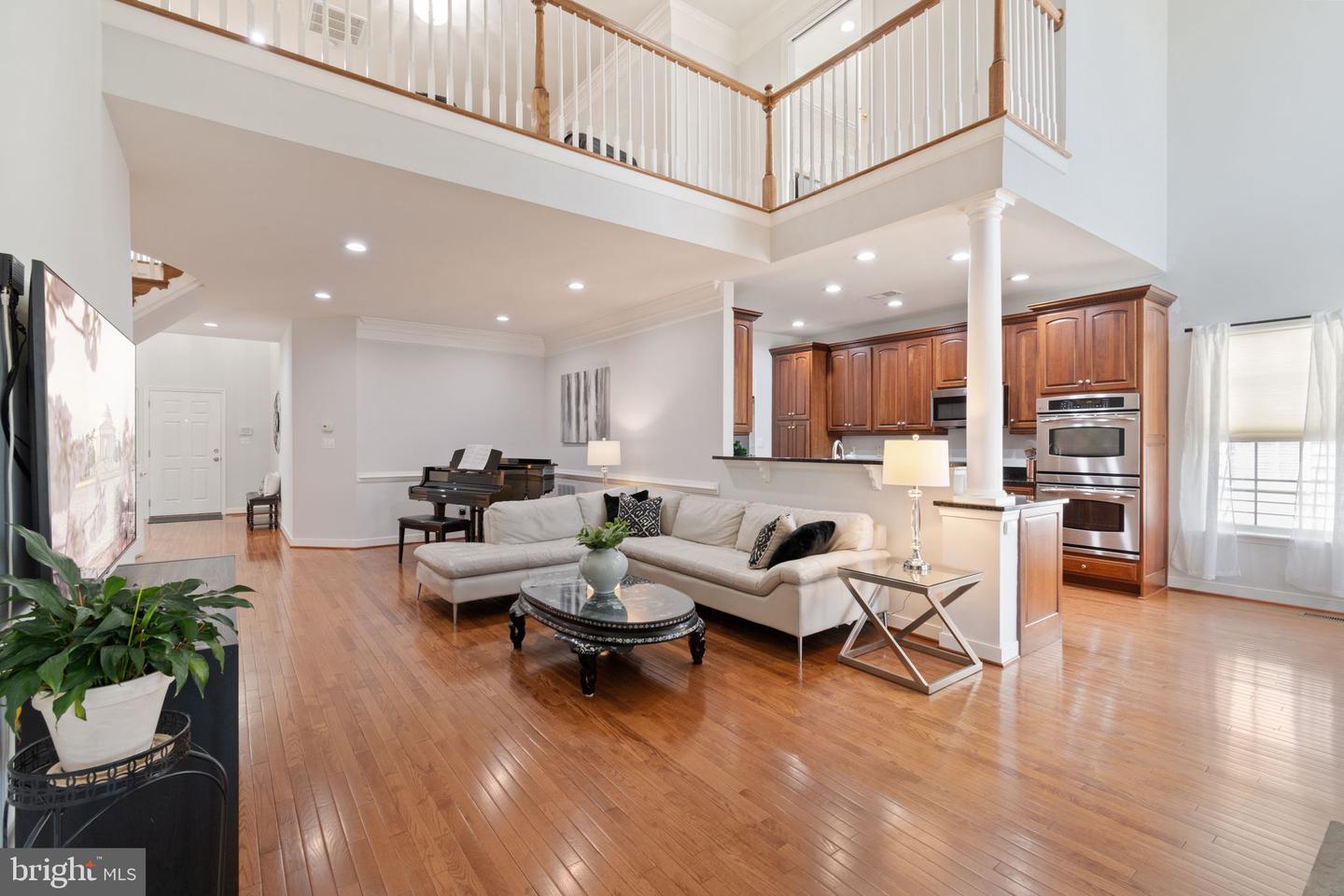 13191 TRIPLE CROWN LOOP, GAINESVILLE, Virginia 20155, 4 Bedrooms Bedrooms, ,4 BathroomsBathrooms,Residential,For sale,13191 TRIPLE CROWN LOOP,VAPW2093422 MLS # VAPW2093422
