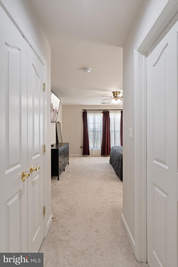 13191 TRIPLE CROWN LOOP, GAINESVILLE, Virginia 20155, 4 Bedrooms Bedrooms, ,4 BathroomsBathrooms,Residential,For sale,13191 TRIPLE CROWN LOOP,VAPW2093422 MLS # VAPW2093422