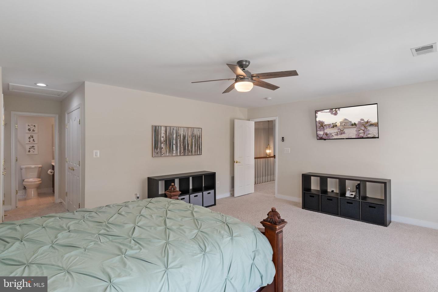 13191 TRIPLE CROWN LOOP, GAINESVILLE, Virginia 20155, 4 Bedrooms Bedrooms, ,4 BathroomsBathrooms,Residential,For sale,13191 TRIPLE CROWN LOOP,VAPW2093422 MLS # VAPW2093422
