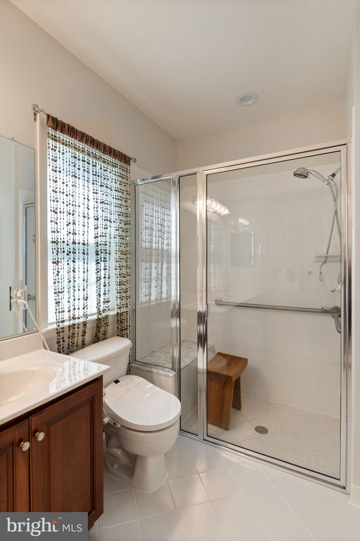 13191 TRIPLE CROWN LOOP, GAINESVILLE, Virginia 20155, 4 Bedrooms Bedrooms, ,4 BathroomsBathrooms,Residential,For sale,13191 TRIPLE CROWN LOOP,VAPW2093422 MLS # VAPW2093422