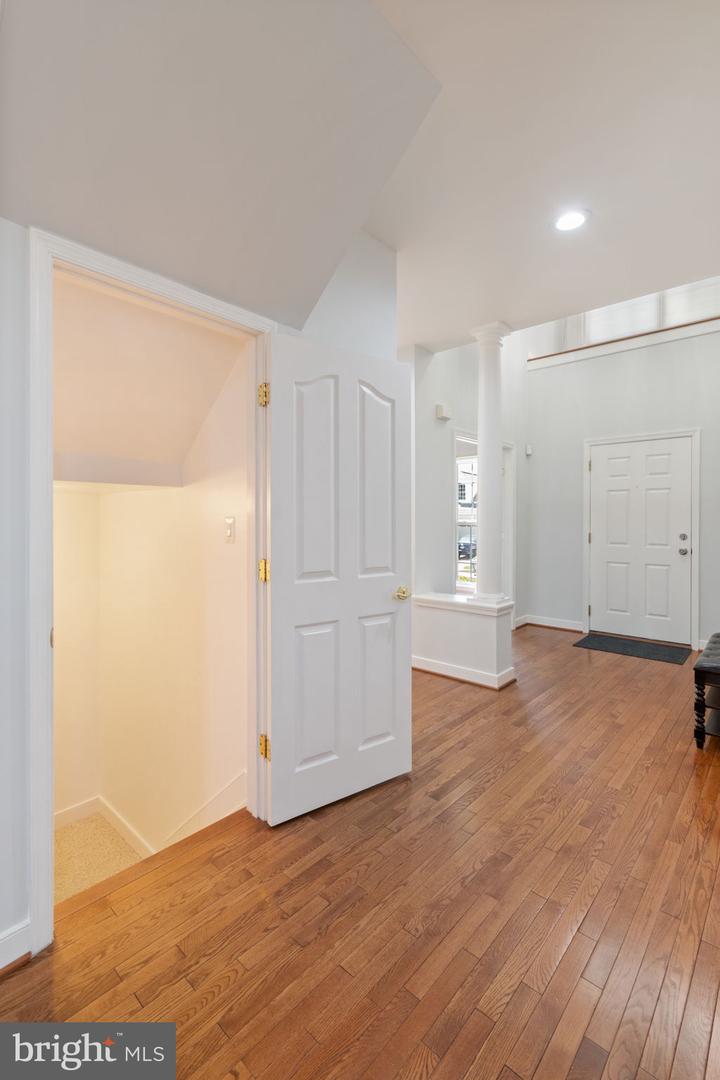 13191 TRIPLE CROWN LOOP, GAINESVILLE, Virginia 20155, 4 Bedrooms Bedrooms, ,4 BathroomsBathrooms,Residential,For sale,13191 TRIPLE CROWN LOOP,VAPW2093422 MLS # VAPW2093422
