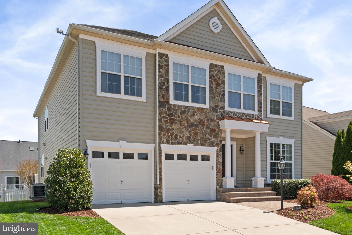 13191 TRIPLE CROWN LOOP, GAINESVILLE, Virginia 20155, 4 Bedrooms Bedrooms, ,4 BathroomsBathrooms,Residential,For sale,13191 TRIPLE CROWN LOOP,VAPW2093422 MLS # VAPW2093422