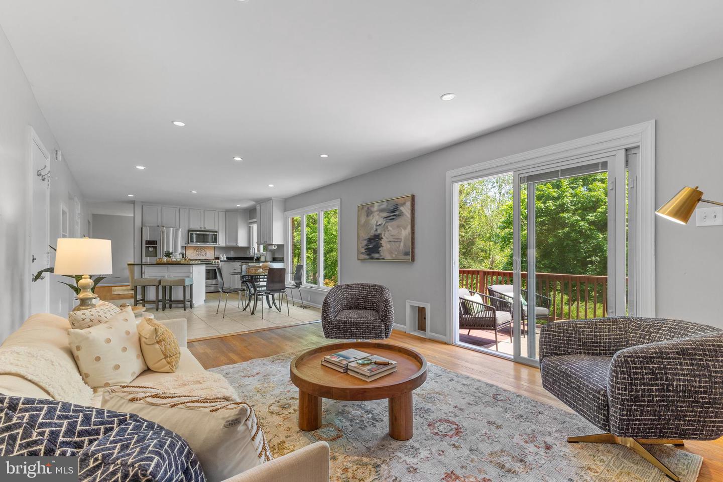 2305 CREEK DR, ALEXANDRIA, Virginia 22308, 5 Bedrooms Bedrooms, ,3 BathroomsBathrooms,Residential,For sale,2305 CREEK DR,VAFX2237598 MLS # VAFX2237598