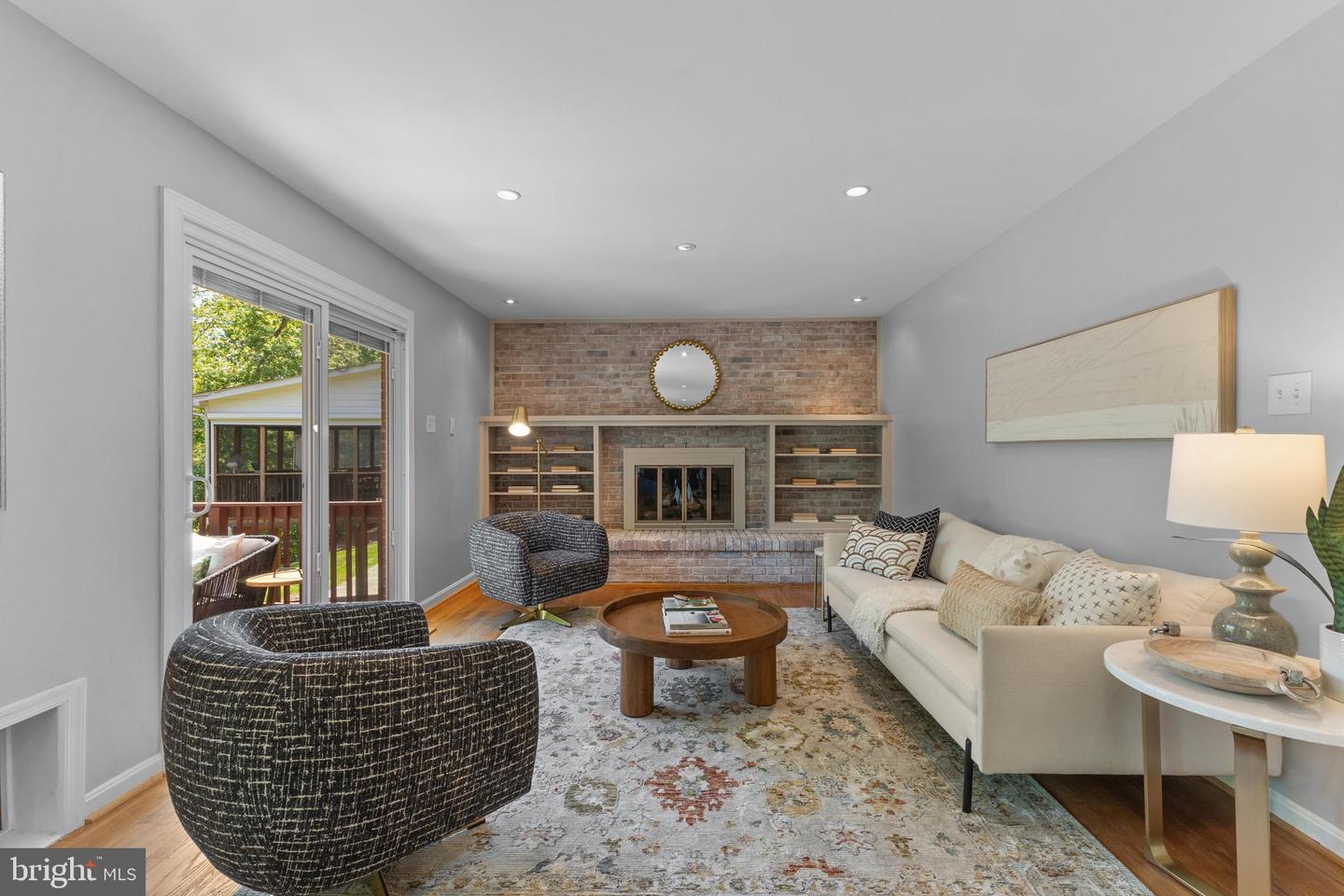 2305 CREEK DR, ALEXANDRIA, Virginia 22308, 5 Bedrooms Bedrooms, ,3 BathroomsBathrooms,Residential,For sale,2305 CREEK DR,VAFX2237598 MLS # VAFX2237598