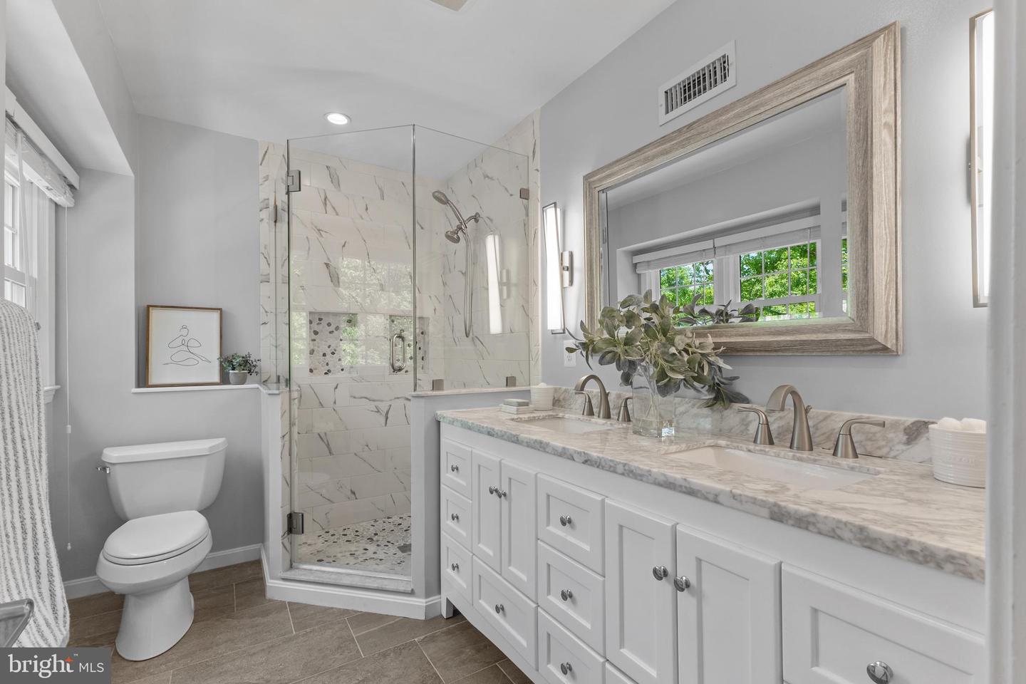 2305 CREEK DR, ALEXANDRIA, Virginia 22308, 5 Bedrooms Bedrooms, ,3 BathroomsBathrooms,Residential,For sale,2305 CREEK DR,VAFX2237598 MLS # VAFX2237598