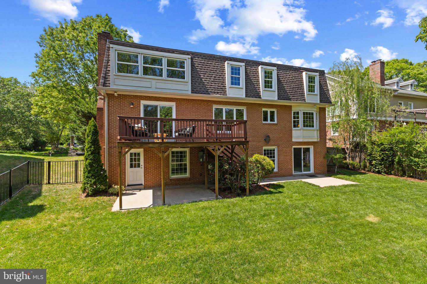 2305 CREEK DR, ALEXANDRIA, Virginia 22308, 5 Bedrooms Bedrooms, ,3 BathroomsBathrooms,Residential,For sale,2305 CREEK DR,VAFX2237598 MLS # VAFX2237598