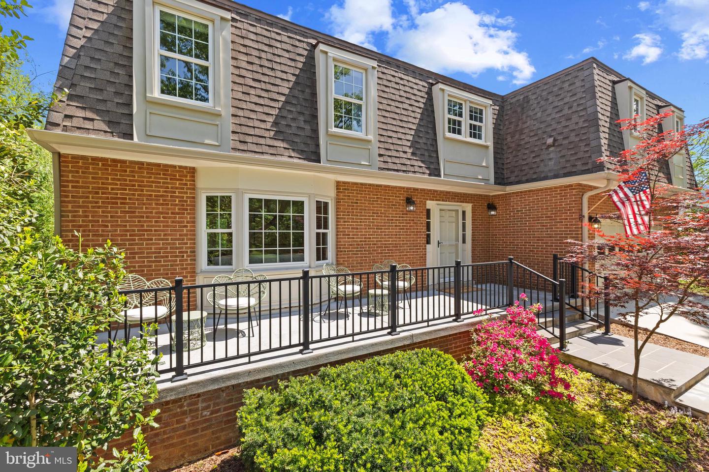 2305 CREEK DR, ALEXANDRIA, Virginia 22308, 5 Bedrooms Bedrooms, ,3 BathroomsBathrooms,Residential,For sale,2305 CREEK DR,VAFX2237598 MLS # VAFX2237598