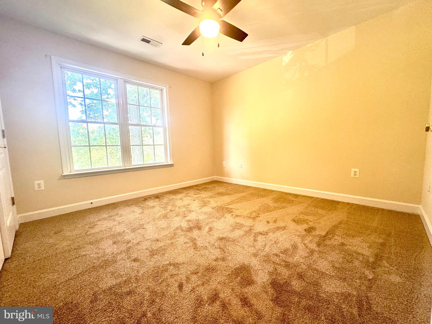17129 6TH ST, KING GEORGE, Virginia 22485, 4 Bedrooms Bedrooms, ,2 BathroomsBathrooms,Residential,For sale,17129 6TH ST,VAKG2006340 MLS # VAKG2006340