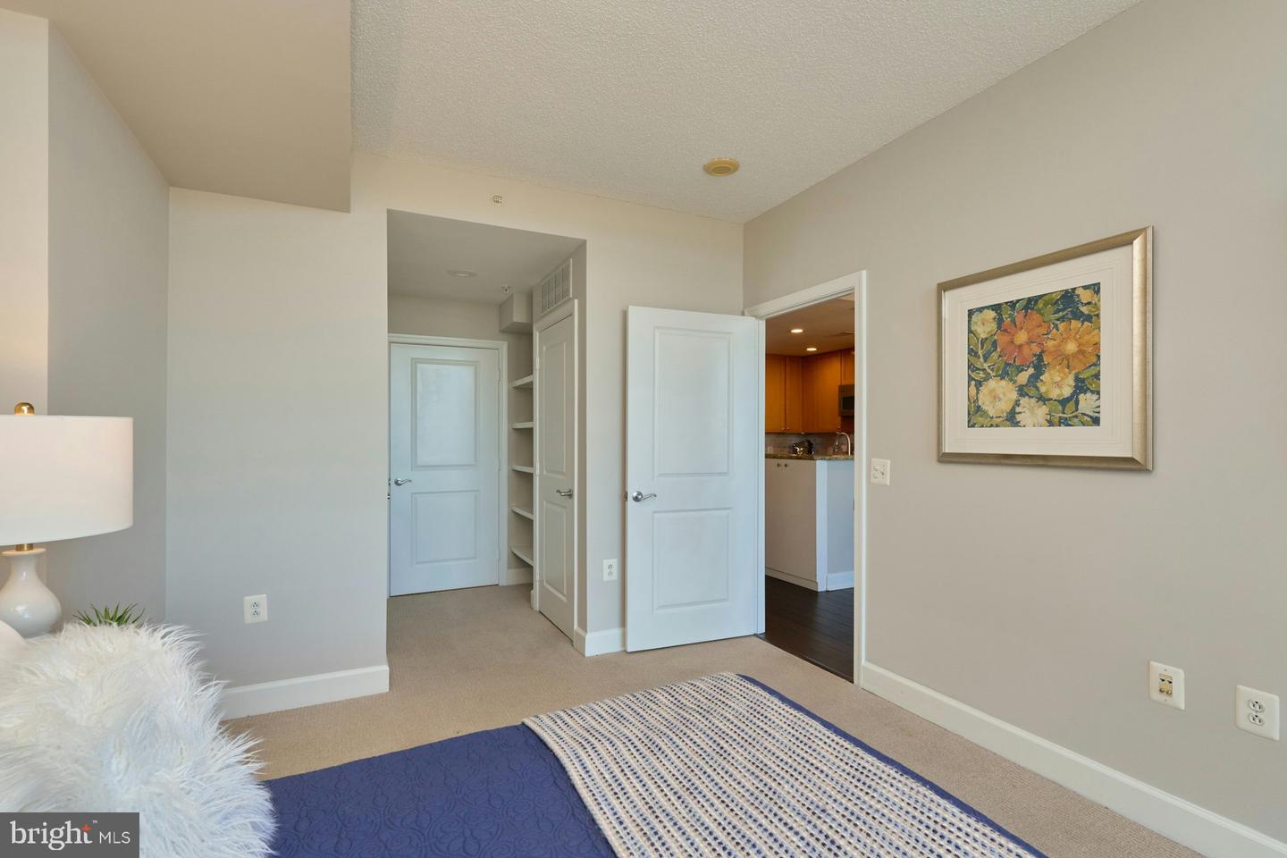 3650 S GLEBE RD #652, ARLINGTON, Virginia 22202, 2 Bedrooms Bedrooms, ,2 BathroomsBathrooms,Residential,For sale,3650 S GLEBE RD #652,VAAR2056790 MLS # VAAR2056790