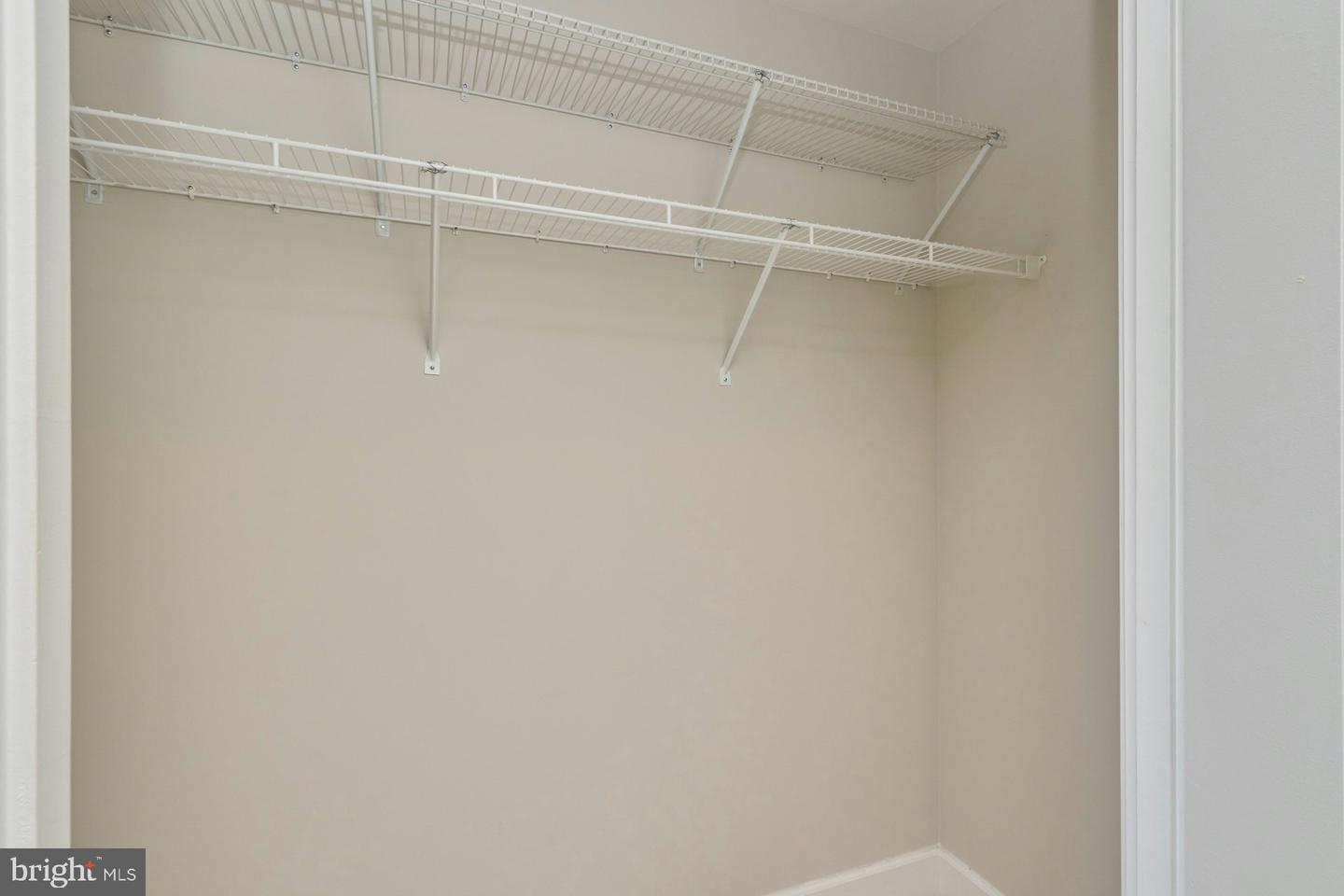 3650 S GLEBE RD #652, ARLINGTON, Virginia 22202, 2 Bedrooms Bedrooms, ,2 BathroomsBathrooms,Residential,For sale,3650 S GLEBE RD #652,VAAR2056790 MLS # VAAR2056790
