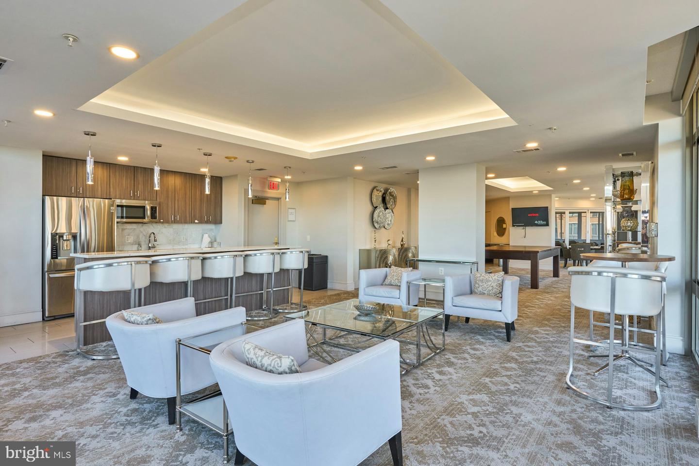 3650 S GLEBE RD #652, ARLINGTON, Virginia 22202, 2 Bedrooms Bedrooms, ,2 BathroomsBathrooms,Residential,For sale,3650 S GLEBE RD #652,VAAR2056790 MLS # VAAR2056790