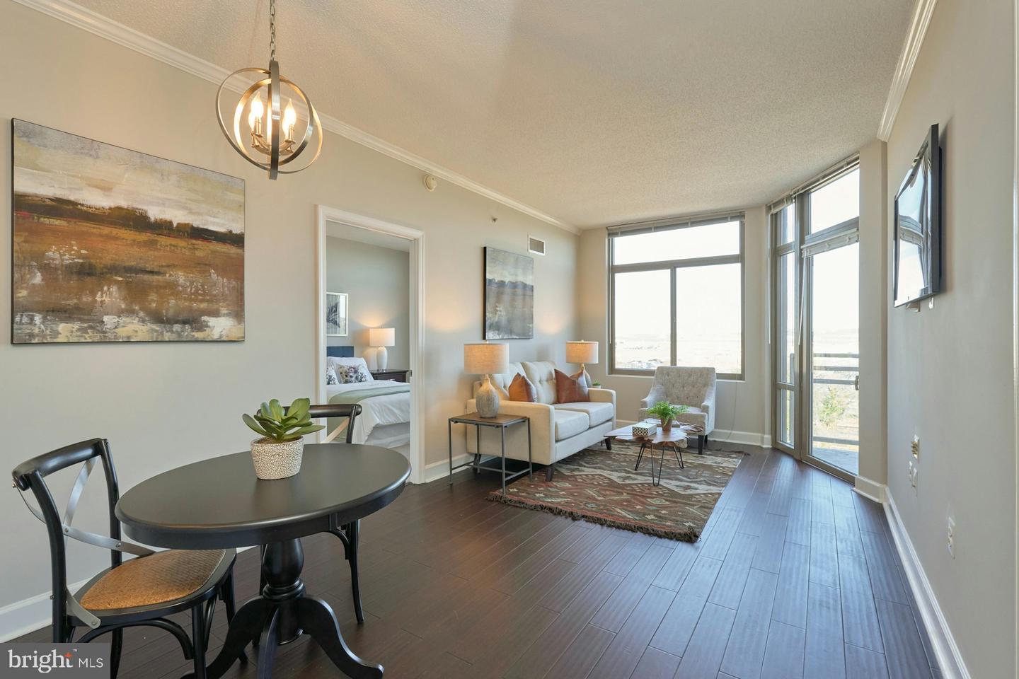 3650 S GLEBE RD #652, ARLINGTON, Virginia 22202, 2 Bedrooms Bedrooms, ,2 BathroomsBathrooms,Residential,For sale,3650 S GLEBE RD #652,VAAR2056790 MLS # VAAR2056790