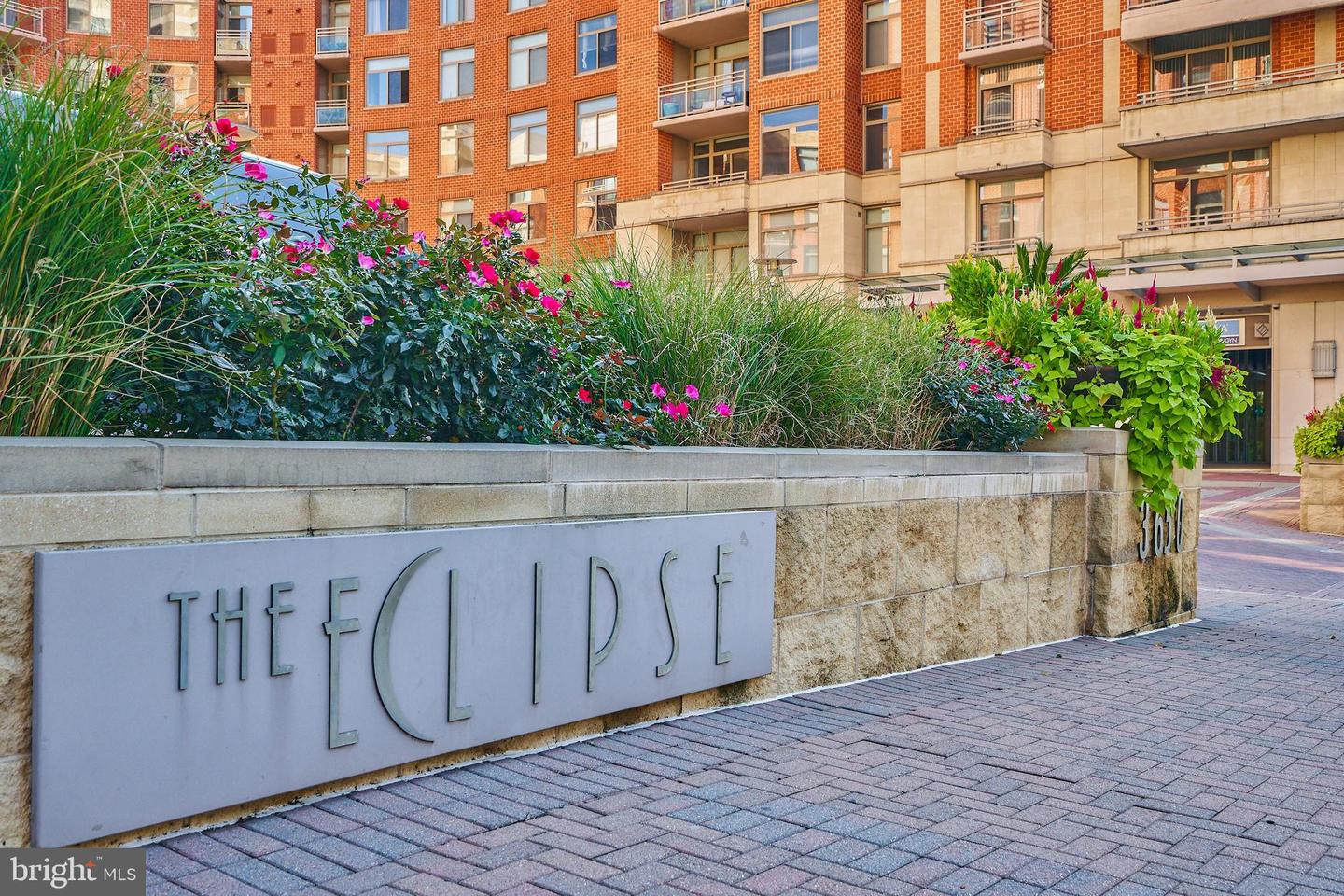 3650 S GLEBE RD #652, ARLINGTON, Virginia 22202, 2 Bedrooms Bedrooms, ,2 BathroomsBathrooms,Residential,For sale,3650 S GLEBE RD #652,VAAR2056790 MLS # VAAR2056790