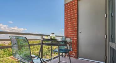 3650 S GLEBE RD #652, ARLINGTON, Virginia 22202, 2 Bedrooms Bedrooms, ,2 BathroomsBathrooms,Residential,For sale,3650 S GLEBE RD #652,VAAR2056790 MLS # VAAR2056790
