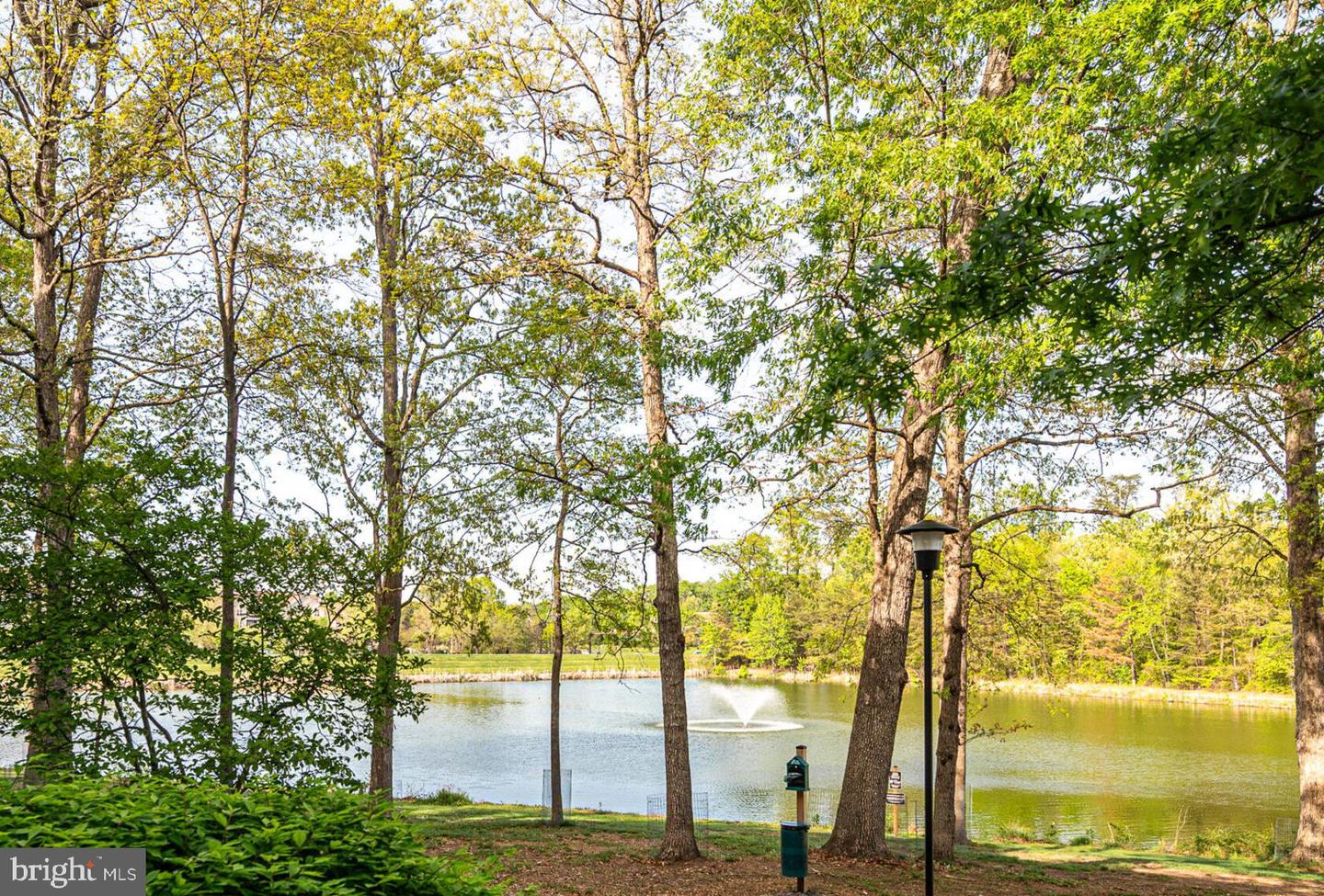1720 LAKE SHORE CREST DR #35, RESTON, Virginia 20190, 2 Bedrooms Bedrooms, ,2 BathroomsBathrooms,Residential,For sale,1720 LAKE SHORE CREST DR #35,VAFX2237816 MLS # VAFX2237816