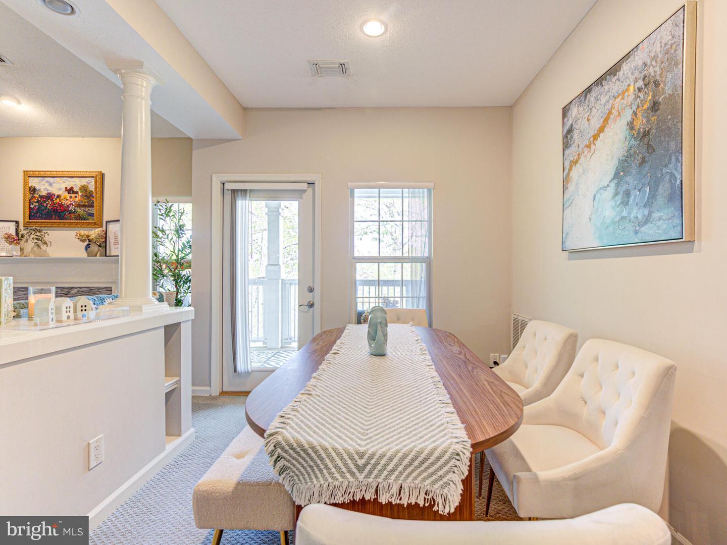 1720 LAKE SHORE CREST DR #35, RESTON, Virginia 20190, 2 Bedrooms Bedrooms, ,2 BathroomsBathrooms,Residential,For sale,1720 LAKE SHORE CREST DR #35,VAFX2237816 MLS # VAFX2237816