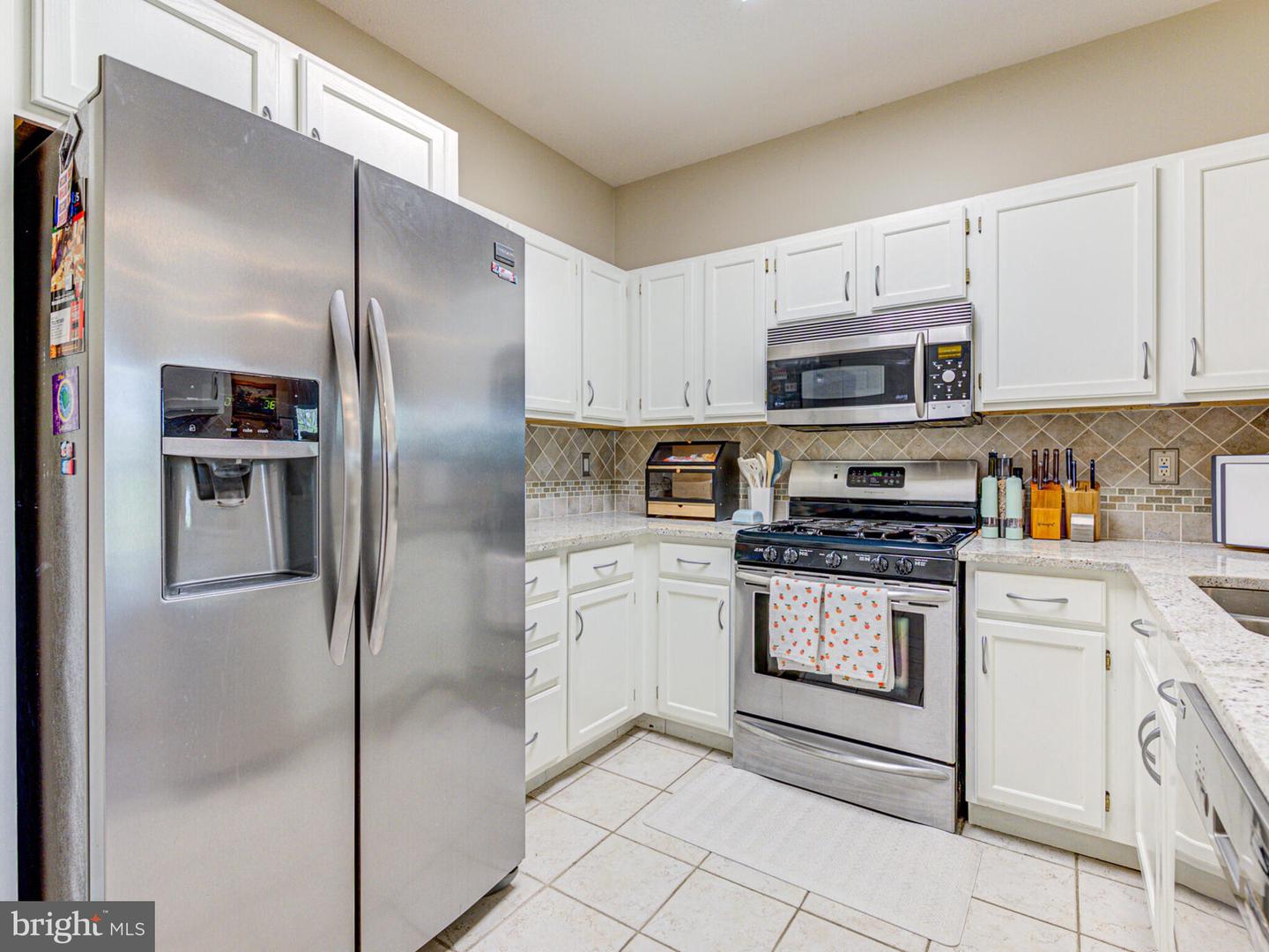 1720 LAKE SHORE CREST DR #35, RESTON, Virginia 20190, 2 Bedrooms Bedrooms, ,2 BathroomsBathrooms,Residential,For sale,1720 LAKE SHORE CREST DR #35,VAFX2237816 MLS # VAFX2237816