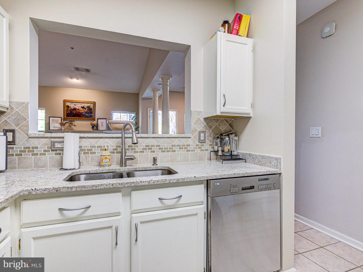 1720 LAKE SHORE CREST DR #35, RESTON, Virginia 20190, 2 Bedrooms Bedrooms, ,2 BathroomsBathrooms,Residential,For sale,1720 LAKE SHORE CREST DR #35,VAFX2237816 MLS # VAFX2237816