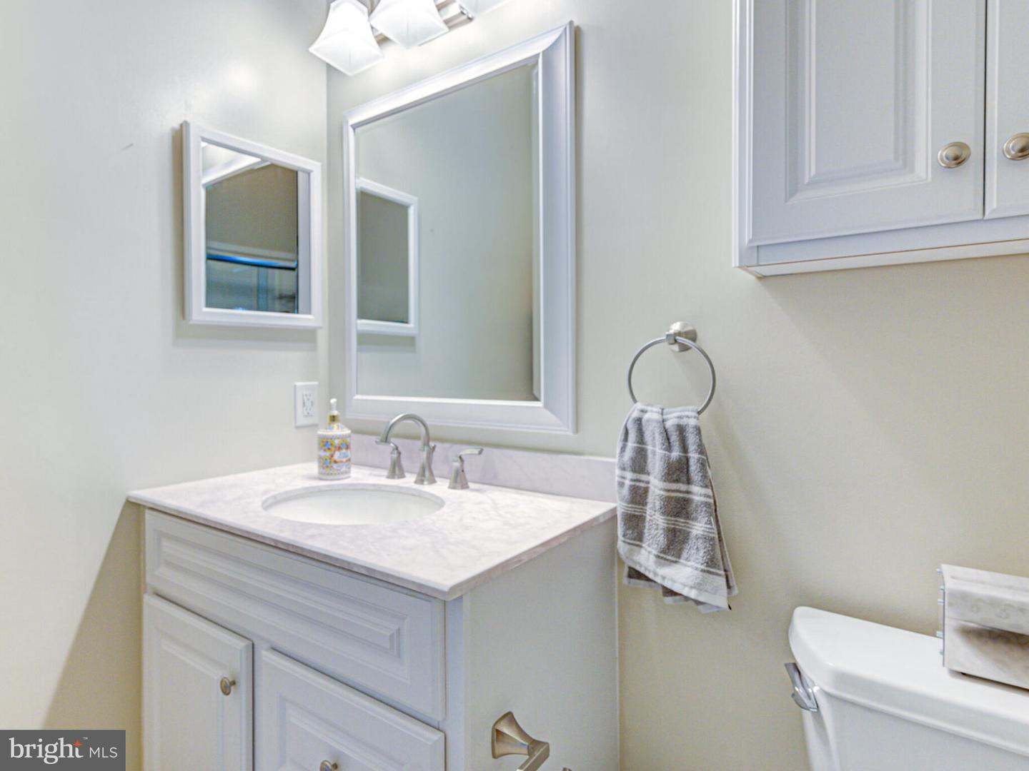 1720 LAKE SHORE CREST DR #35, RESTON, Virginia 20190, 2 Bedrooms Bedrooms, ,2 BathroomsBathrooms,Residential,For sale,1720 LAKE SHORE CREST DR #35,VAFX2237816 MLS # VAFX2237816
