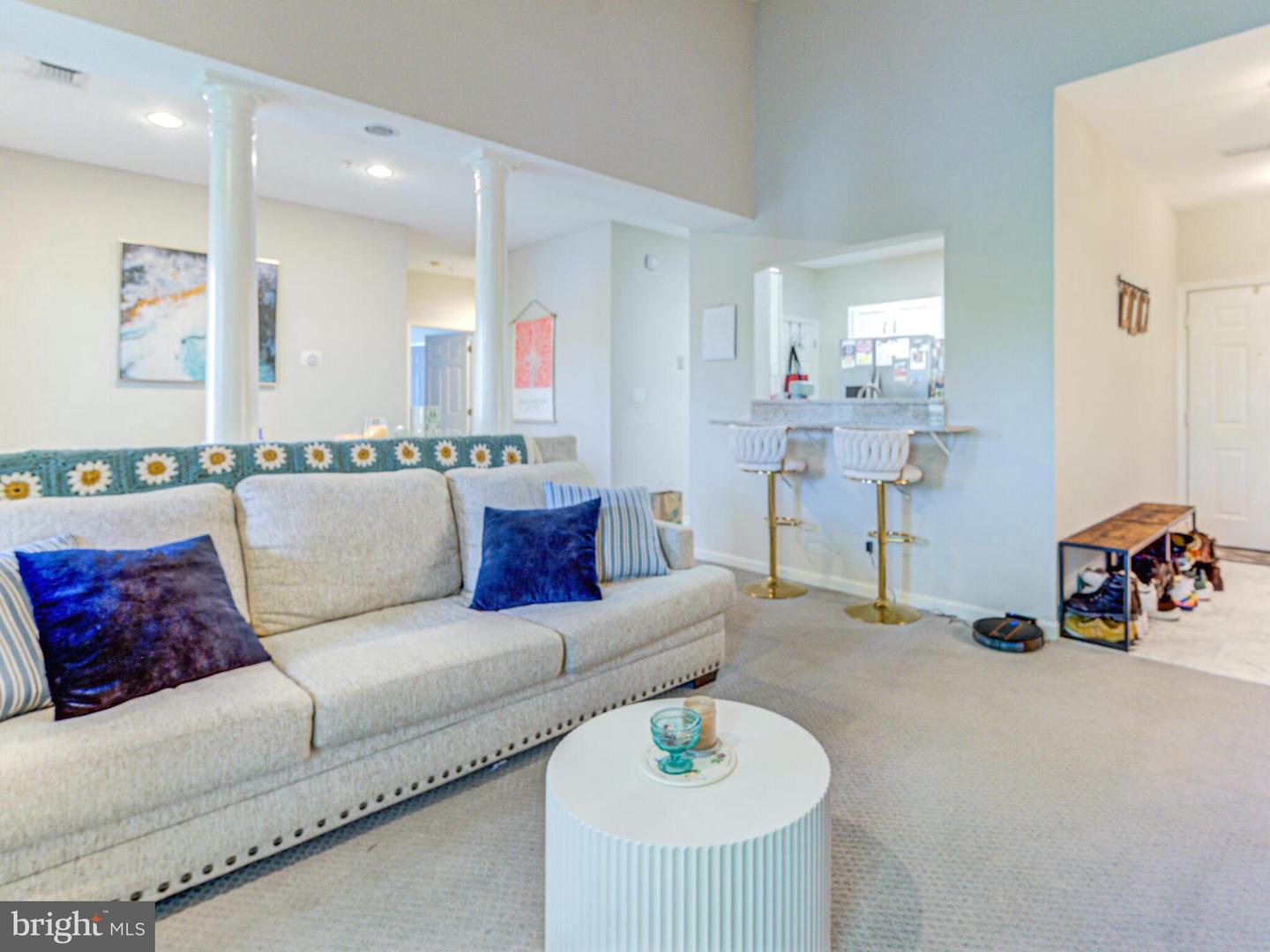 1720 LAKE SHORE CREST DR #35, RESTON, Virginia 20190, 2 Bedrooms Bedrooms, ,2 BathroomsBathrooms,Residential,For sale,1720 LAKE SHORE CREST DR #35,VAFX2237816 MLS # VAFX2237816