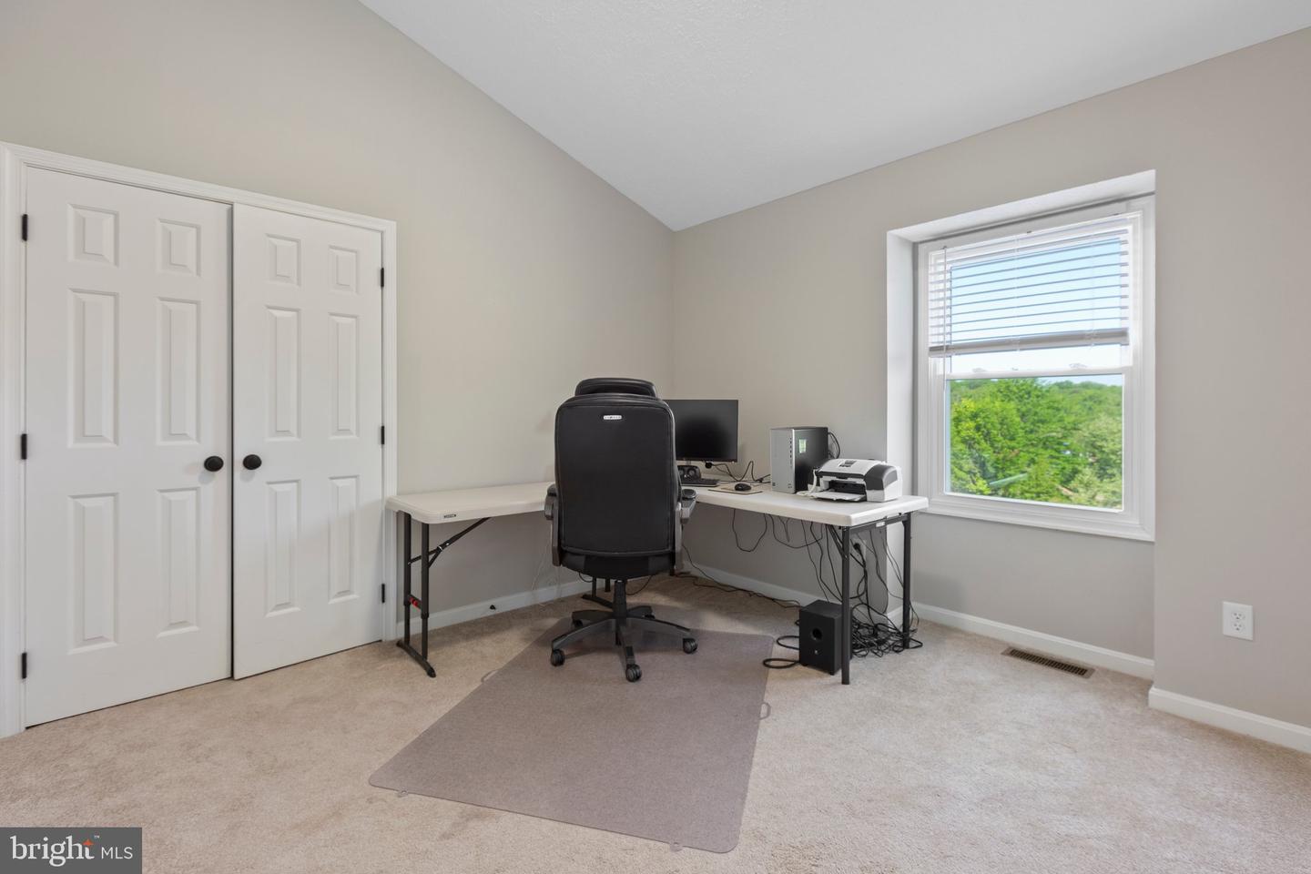 8 RIDGE POINTE LN, FREDERICKSBURG, Virginia 22405, 3 Bedrooms Bedrooms, ,2 BathroomsBathrooms,Residential,For sale,8 RIDGE POINTE LN,VAST2038372 MLS # VAST2038372