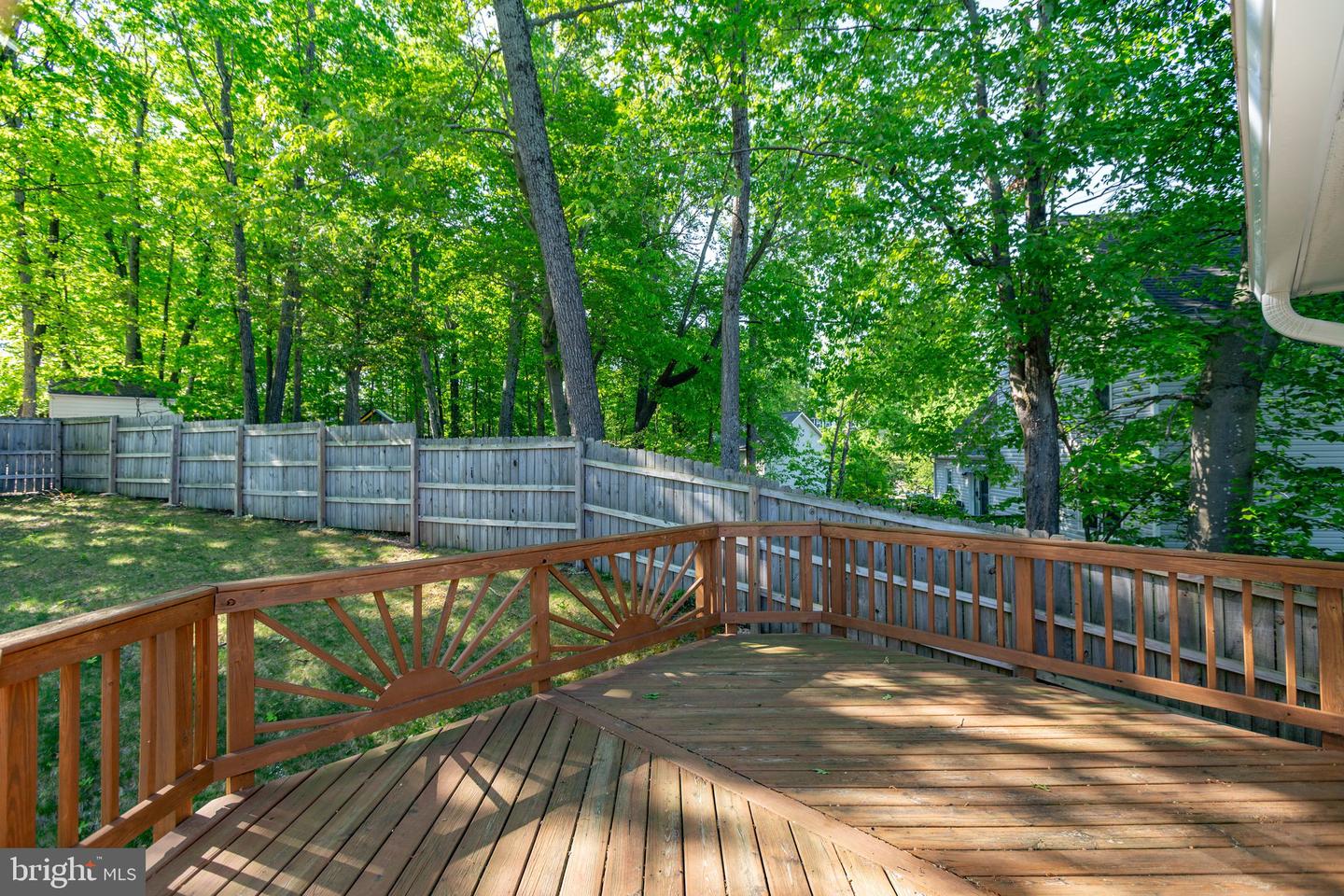 8 RIDGE POINTE LN, FREDERICKSBURG, Virginia 22405, 3 Bedrooms Bedrooms, ,2 BathroomsBathrooms,Residential,For sale,8 RIDGE POINTE LN,VAST2038372 MLS # VAST2038372