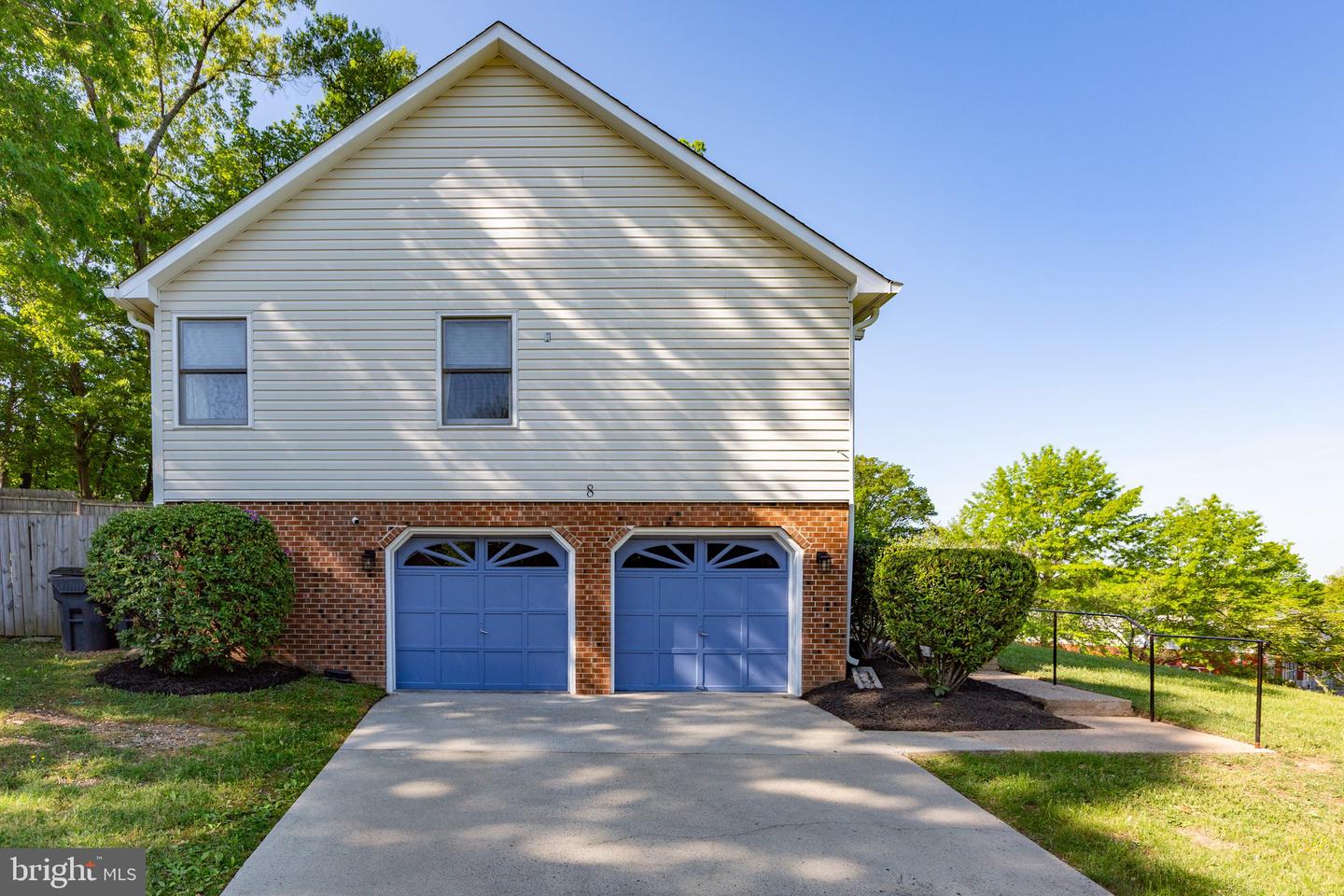 8 RIDGE POINTE LN, FREDERICKSBURG, Virginia 22405, 3 Bedrooms Bedrooms, ,2 BathroomsBathrooms,Residential,For sale,8 RIDGE POINTE LN,VAST2038372 MLS # VAST2038372