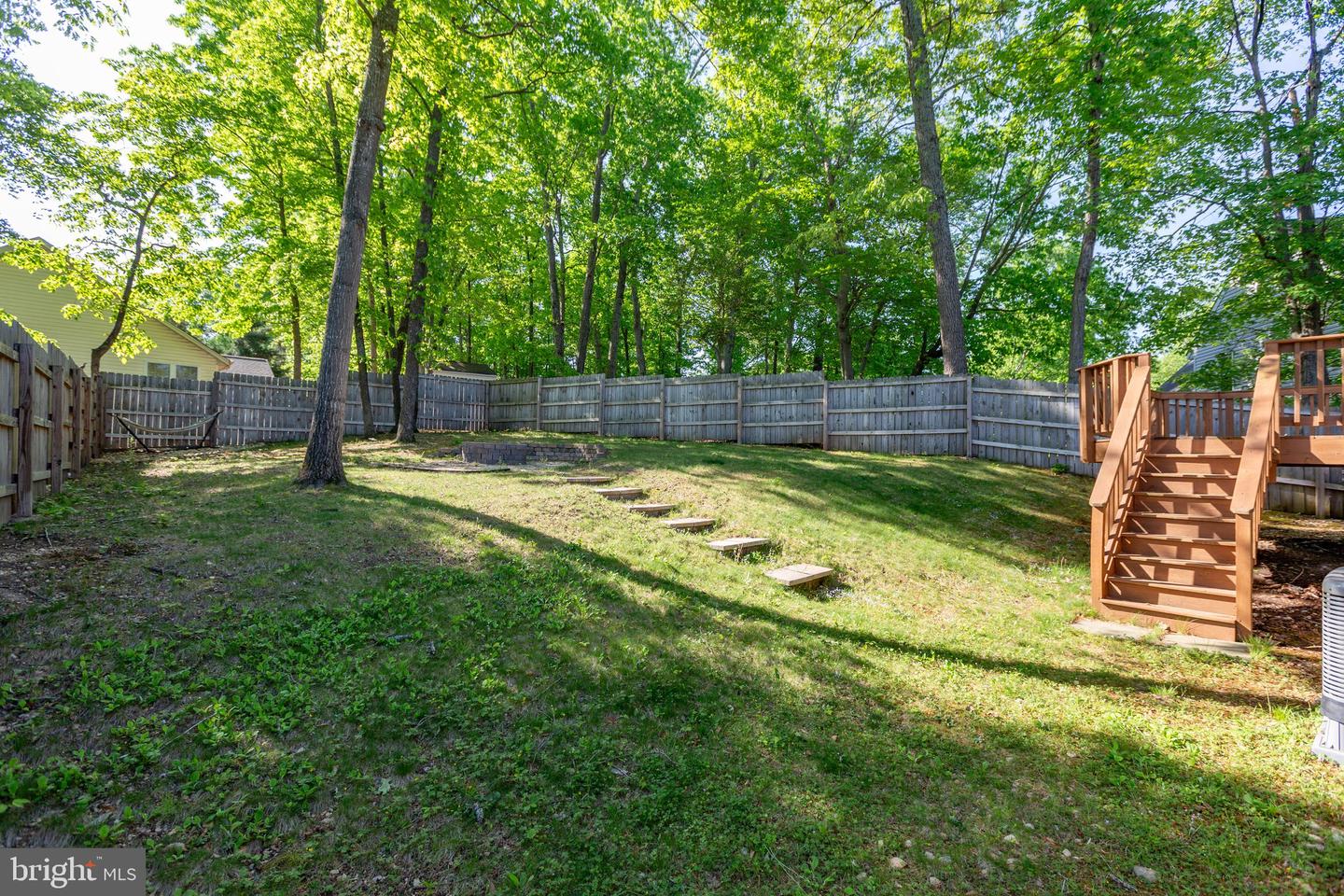 8 RIDGE POINTE LN, FREDERICKSBURG, Virginia 22405, 3 Bedrooms Bedrooms, ,2 BathroomsBathrooms,Residential,For sale,8 RIDGE POINTE LN,VAST2038372 MLS # VAST2038372