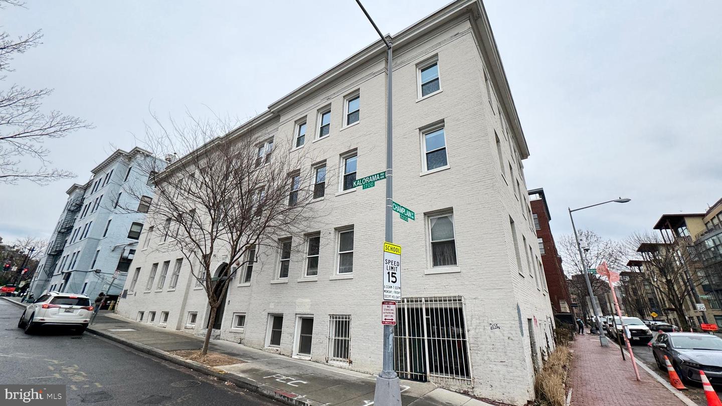 1745 KALORAMA RD NW #101, WASHINGTON, District Of Columbia 20009, ,Residential,For sale,1745 KALORAMA RD NW #101,DCDC2198222 MLS # DCDC2198222